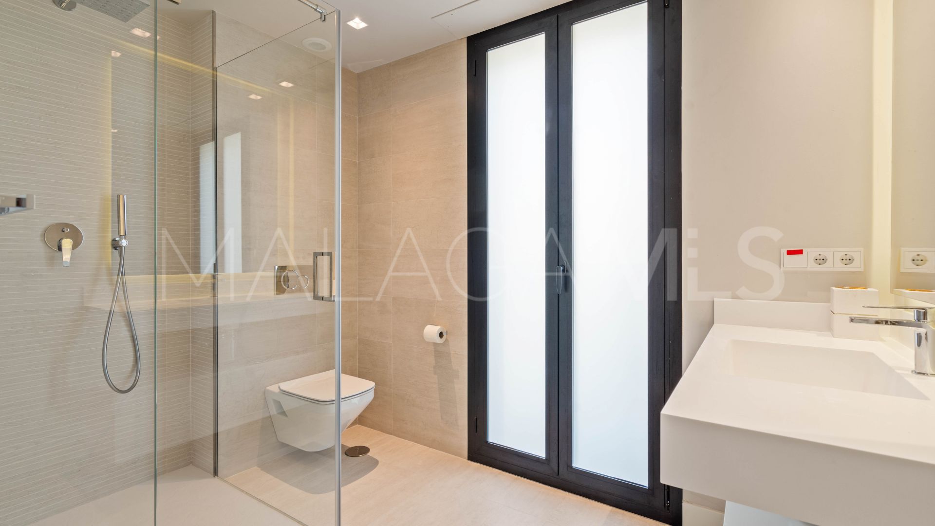 Wohnung for sale in Azahar de Marbella