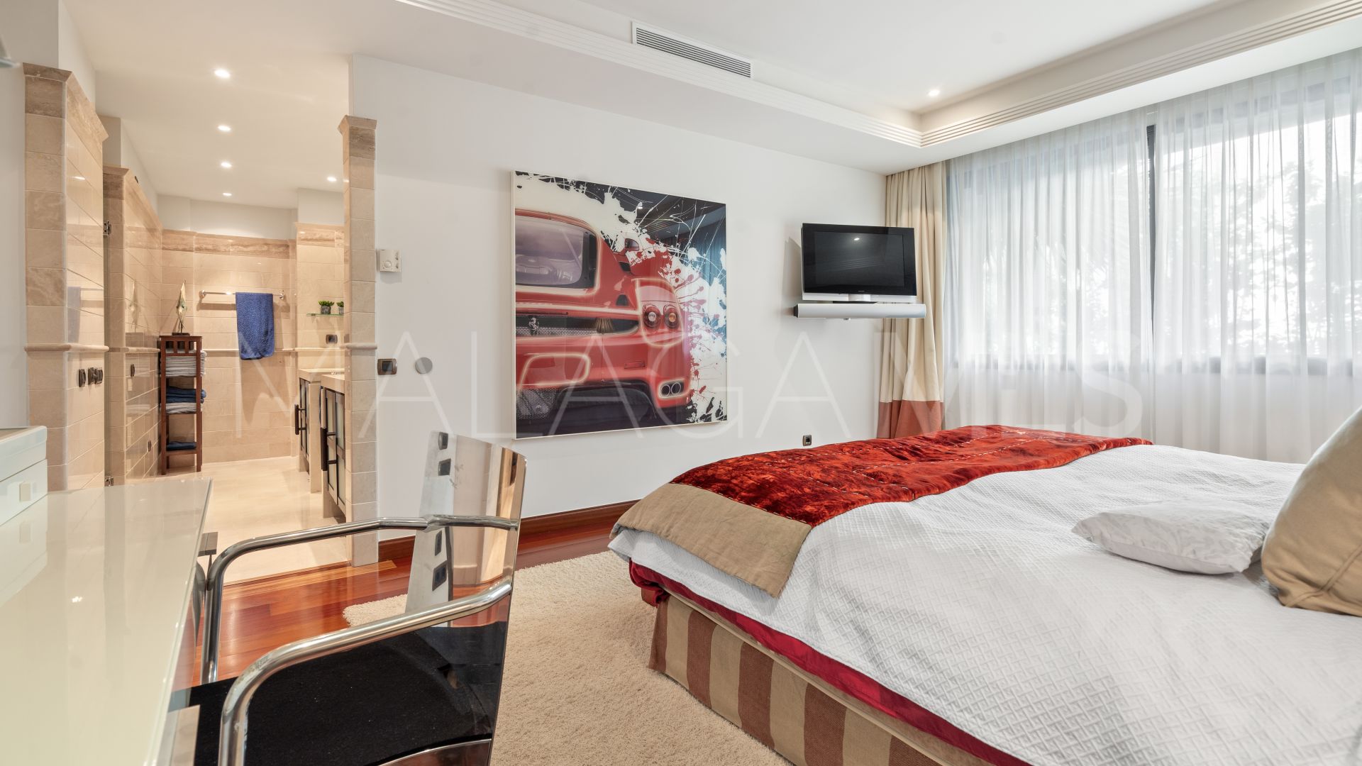 For sale Laguna de Banus 4 bedrooms ground floor duplex