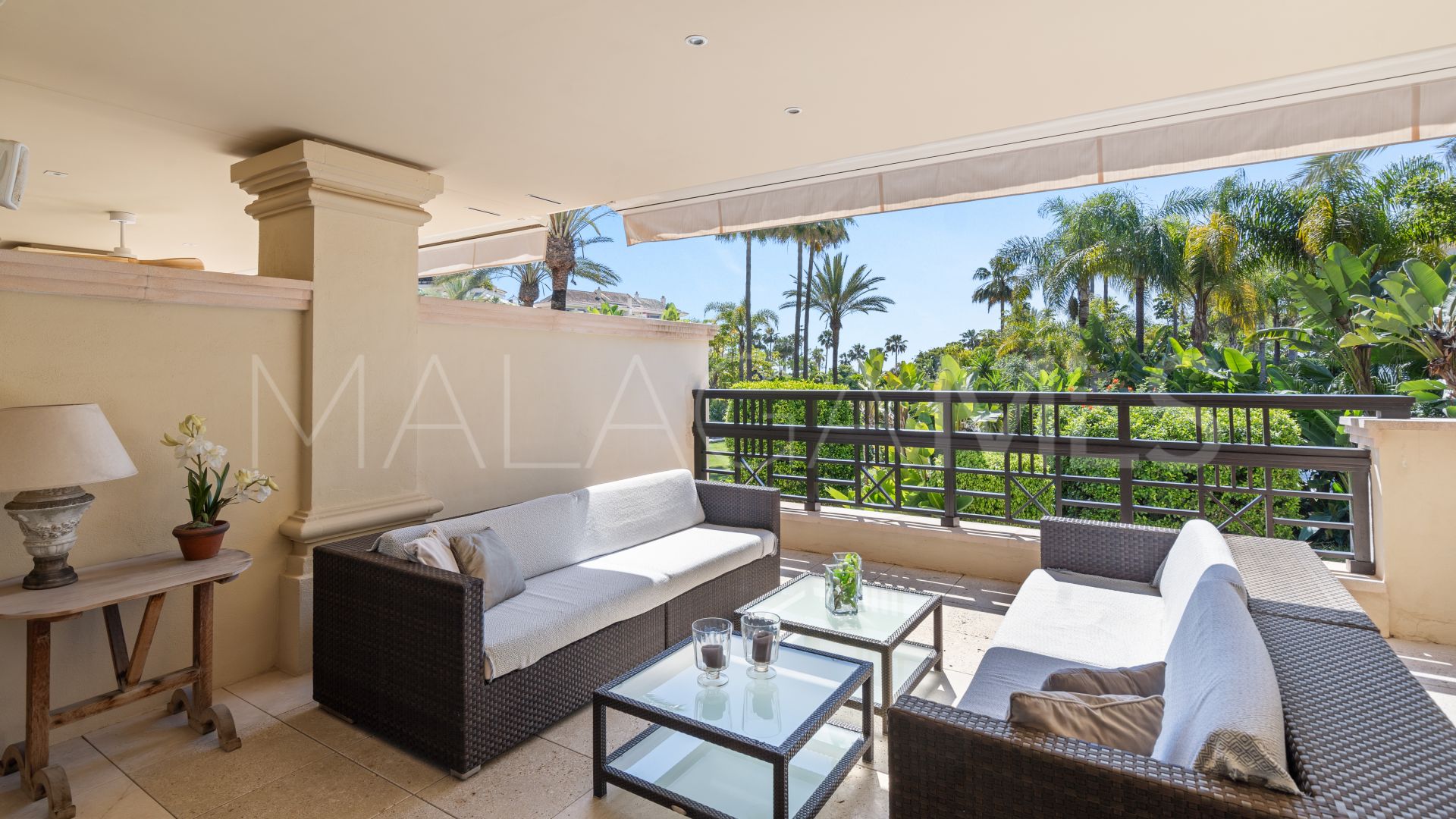 For sale Laguna de Banus 4 bedrooms ground floor duplex