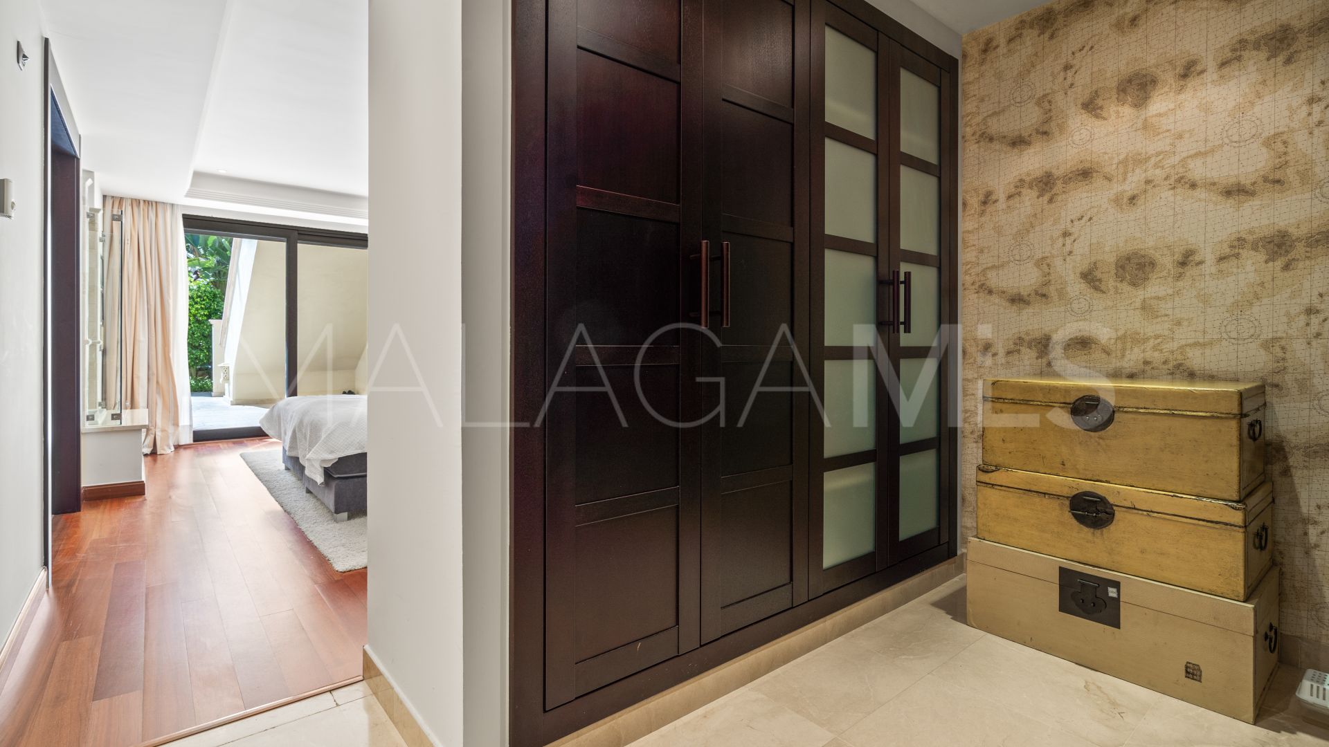 For sale Laguna de Banus 4 bedrooms ground floor duplex