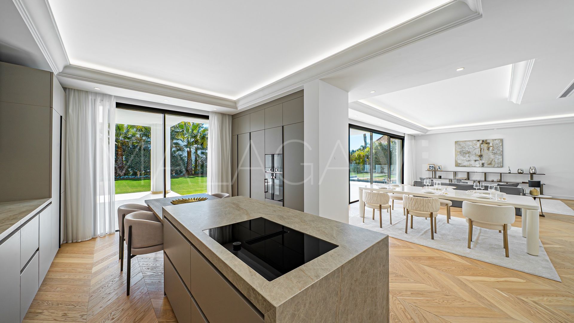 Villa for sale in Las Lomas del Marbella Club