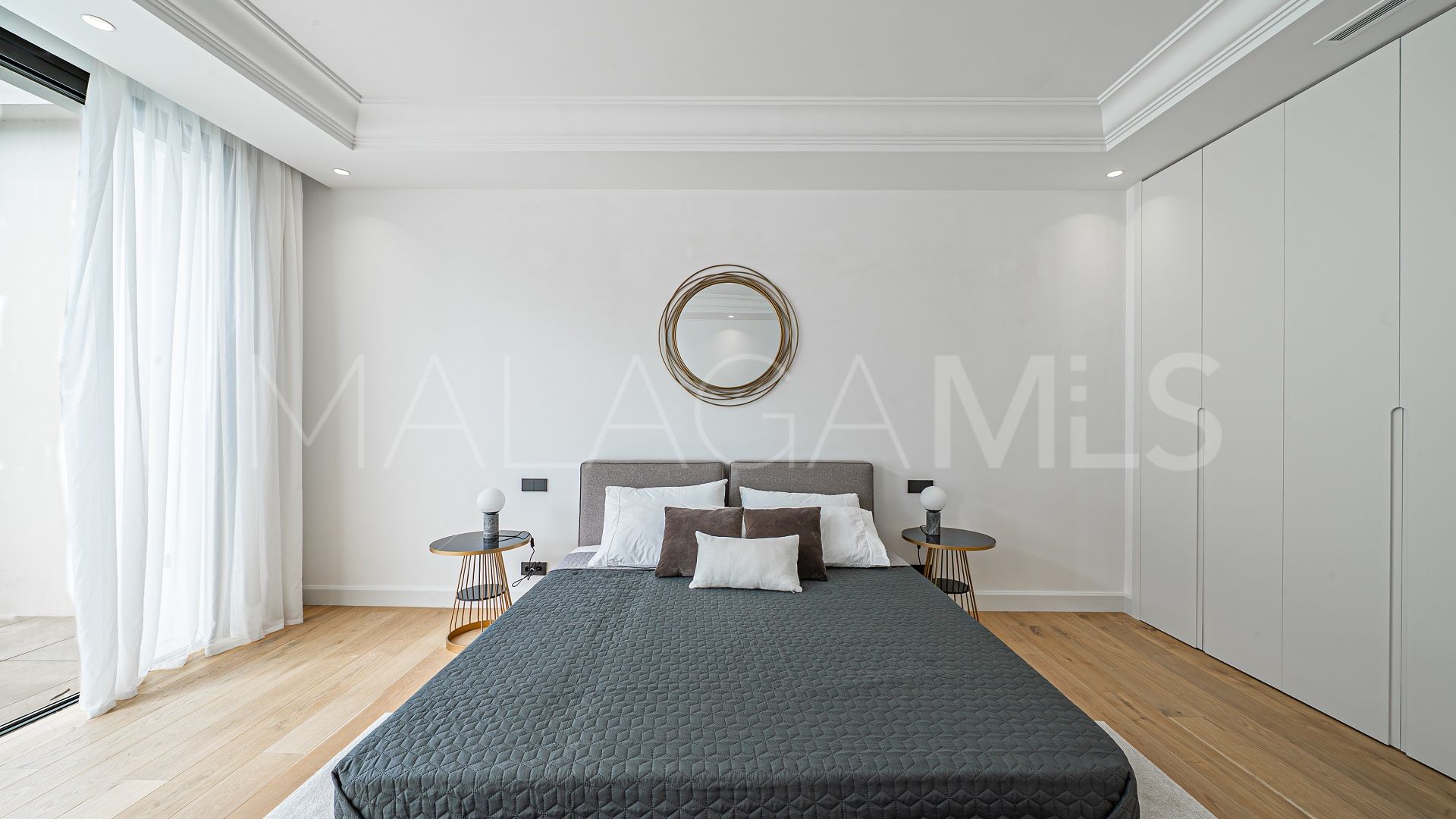 Villa for sale in Las Lomas del Marbella Club