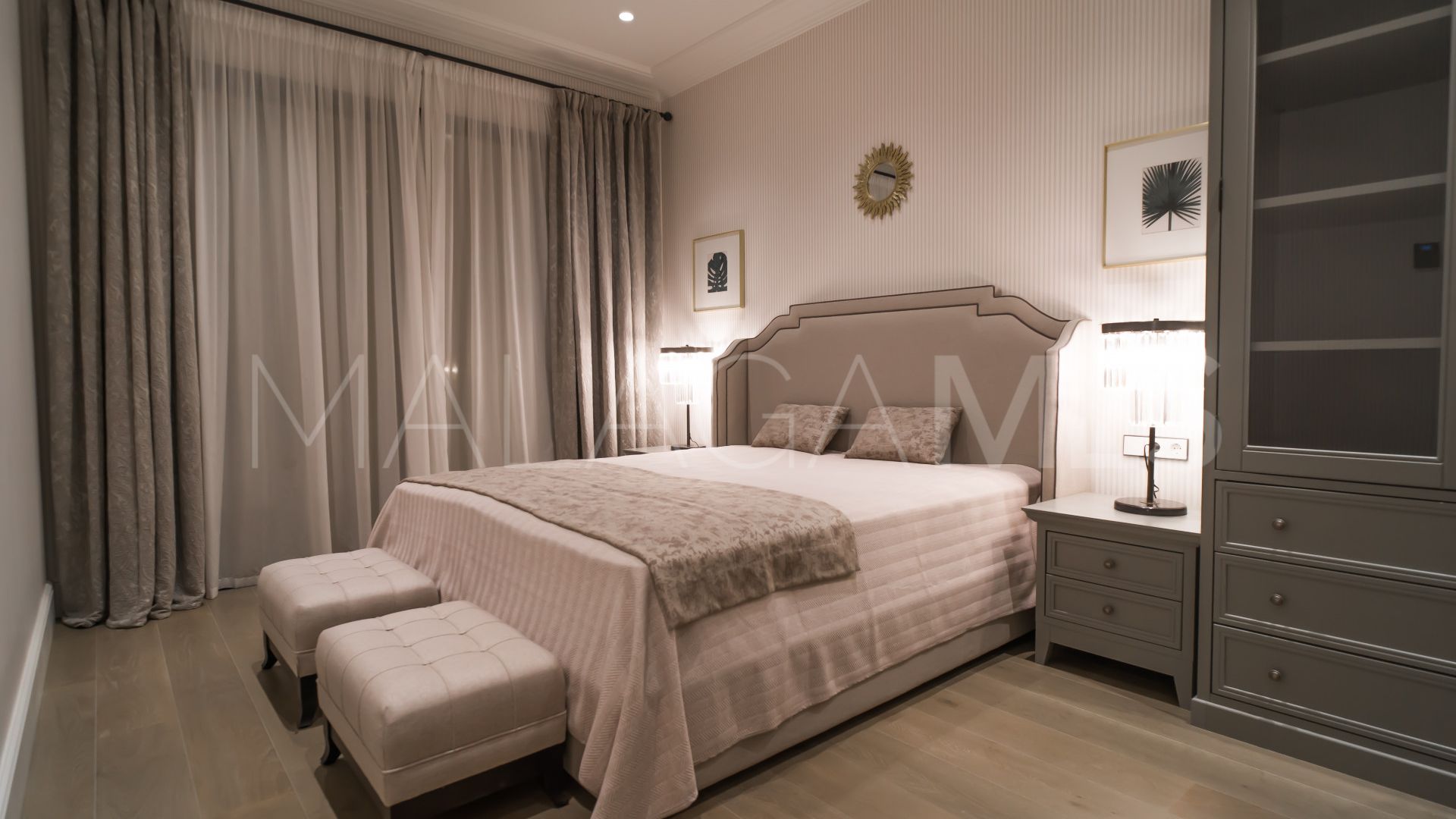 Villa for sale in Benahavis