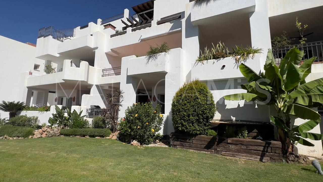Apartment for sale in Las Tortugas de Aloha with 3 bedrooms