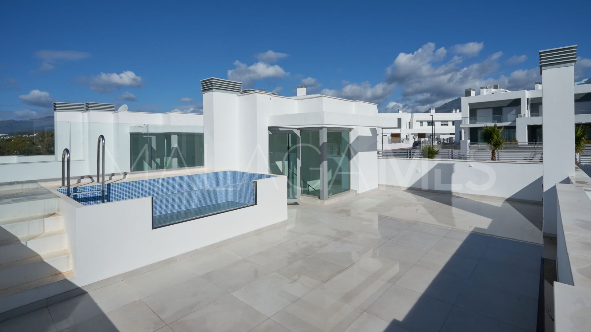 Villa jumelée for sale in Guadalmina Alta