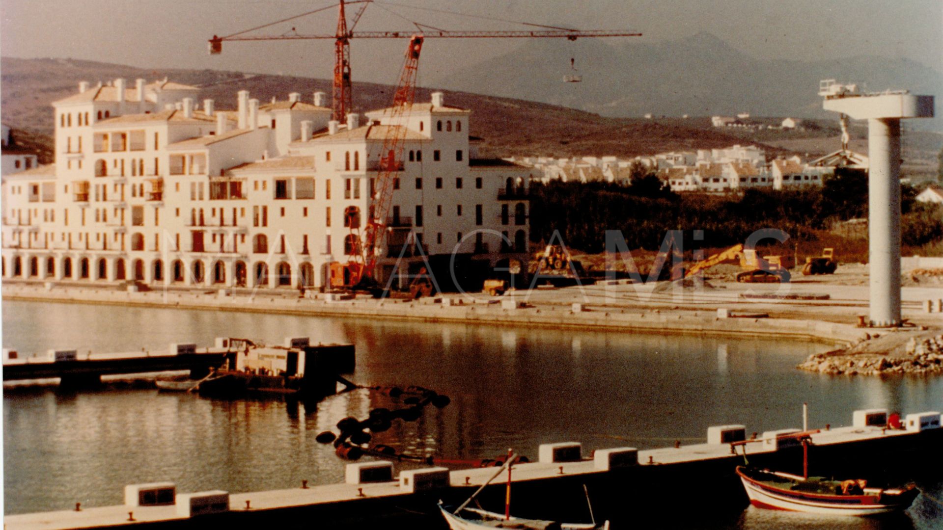 Penthaus for sale in Puerto La Duquesa