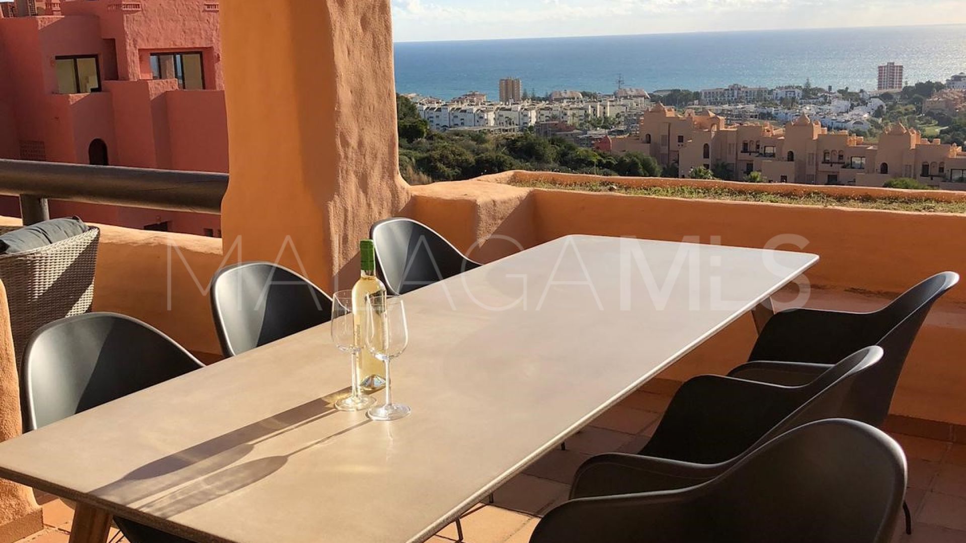 For sale 3 bedrooms penthouse in Sabinillas