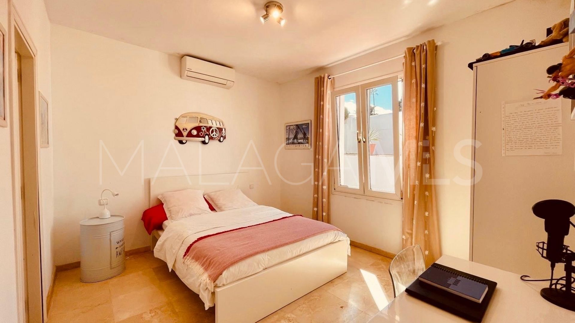 Maison for sale in Castillo de la Duquesa