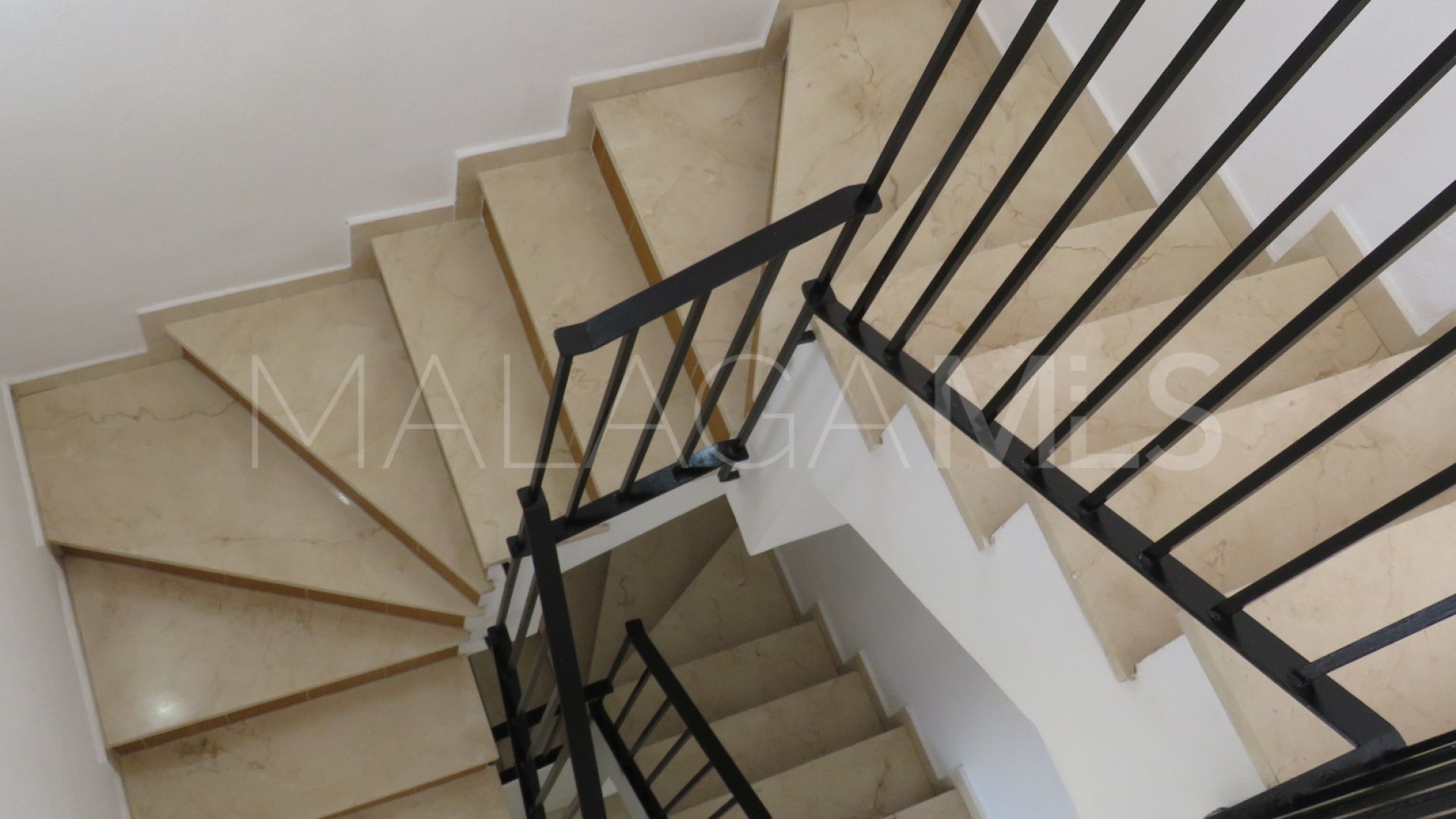 Reihenhaus for sale in La Duquesa Golf