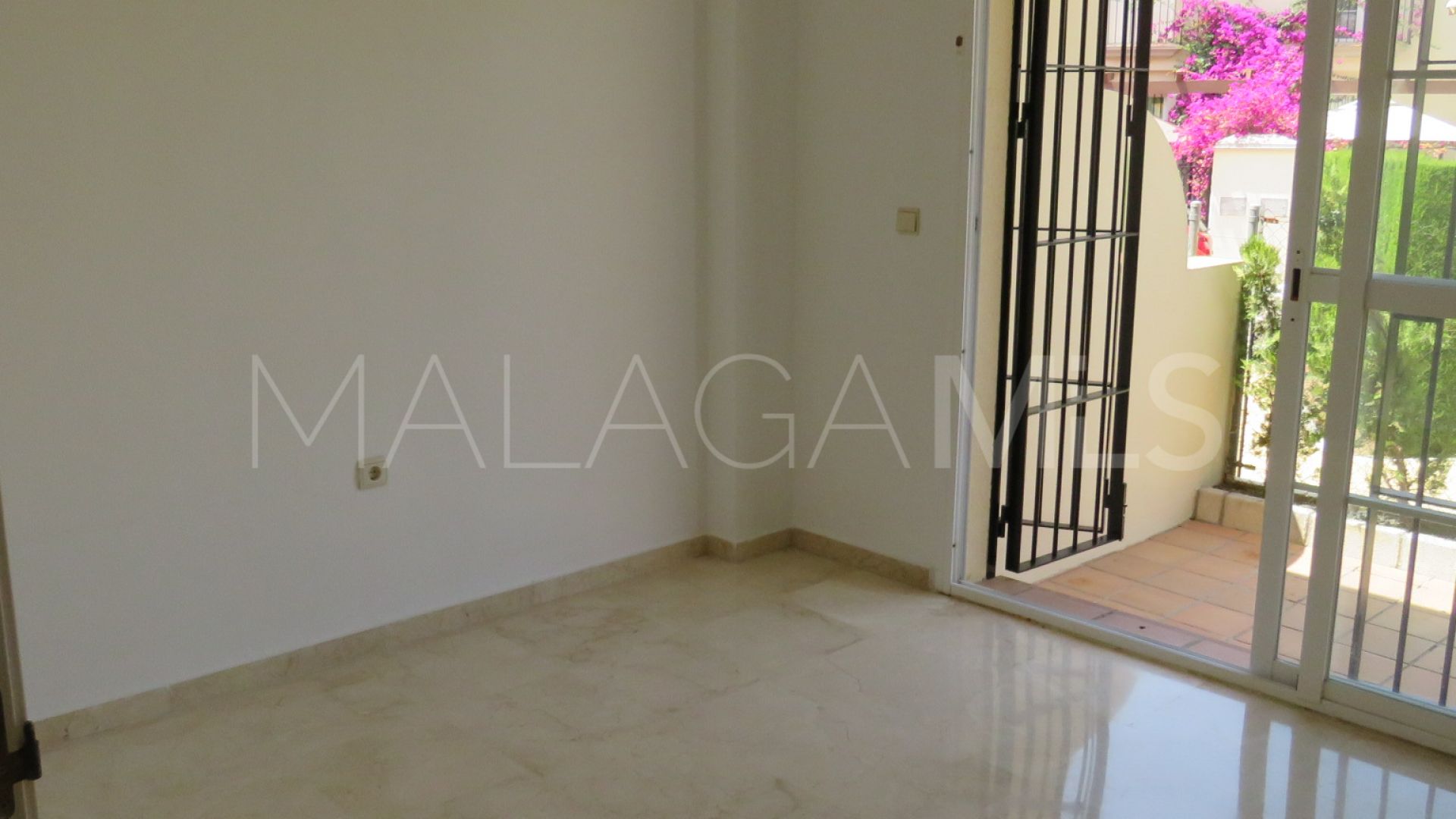 Reihenhaus for sale in La Duquesa Golf