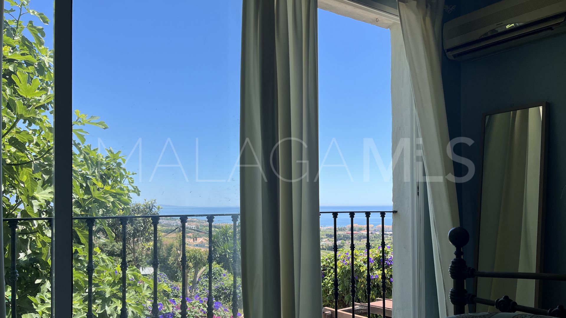 Manilva Pueblo, pareado de 4 bedrooms for sale