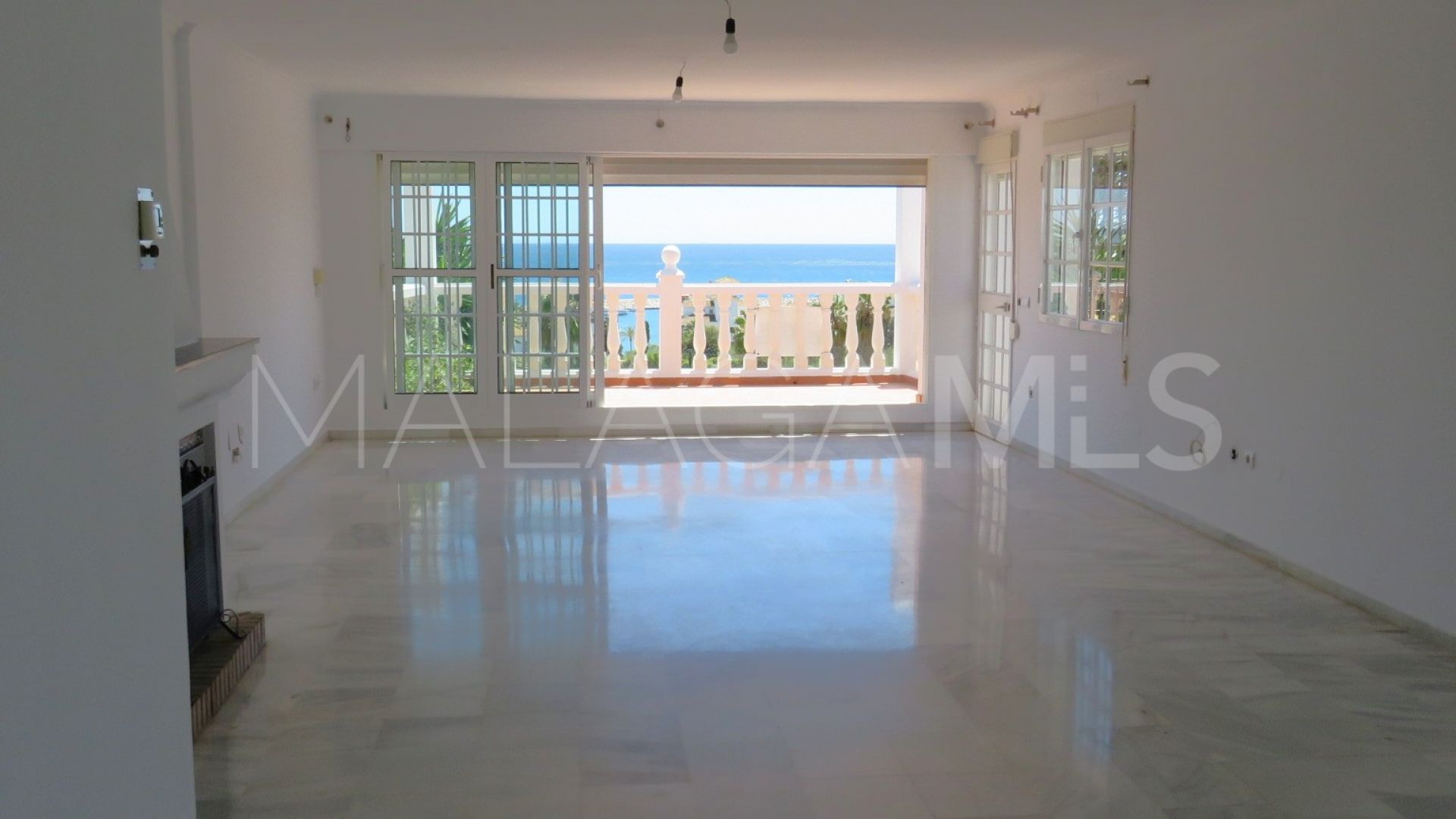 Parhus for sale in La Duquesa Golf