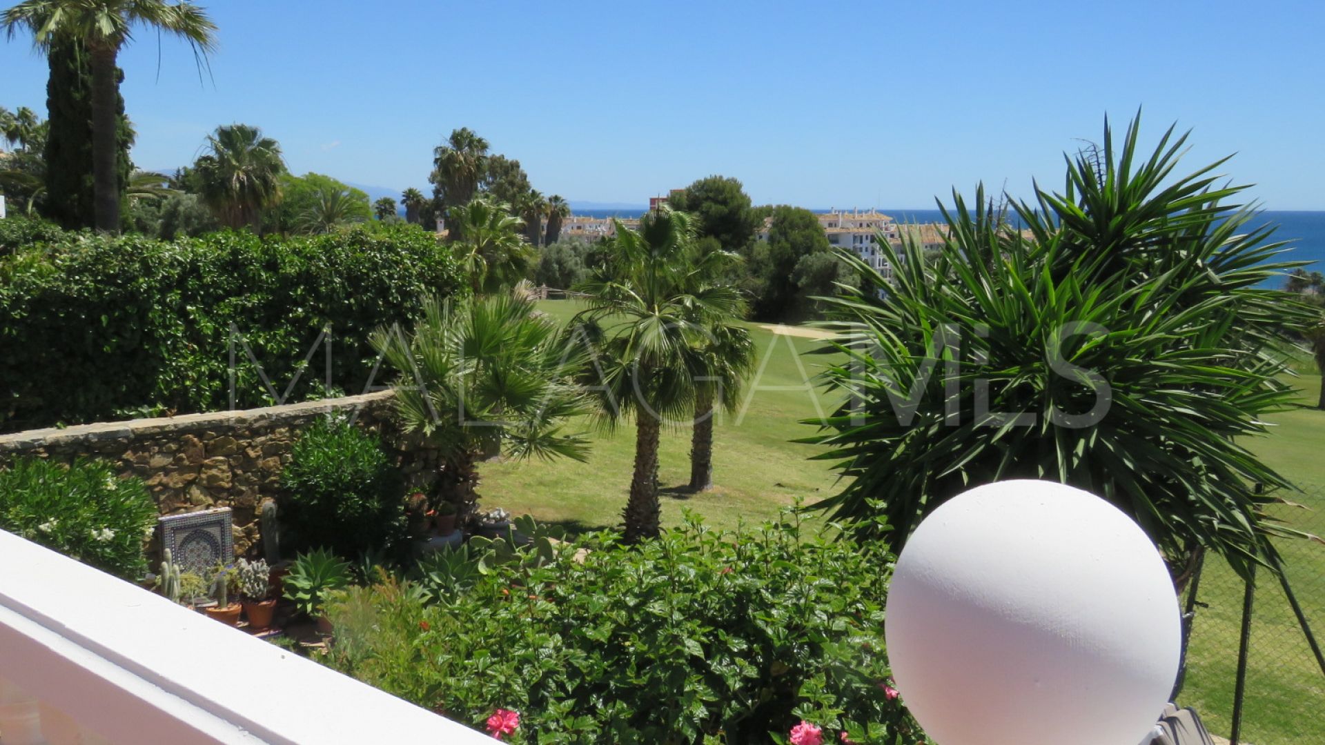 Parhus for sale in La Duquesa Golf