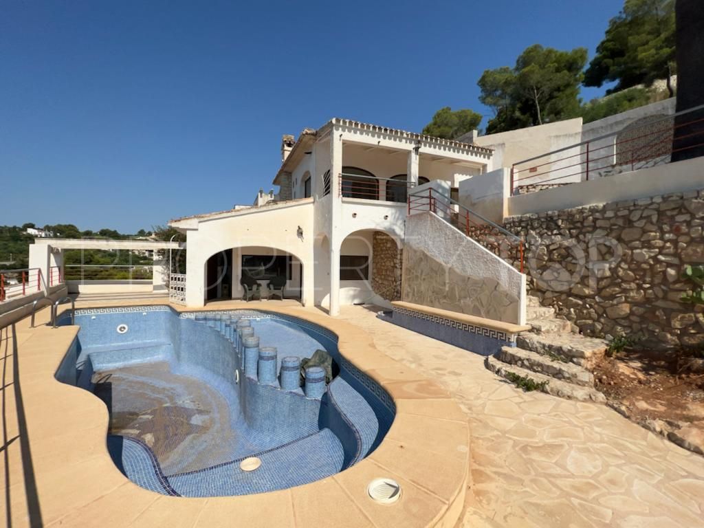 For sale villa with 5 bedrooms in Castellans