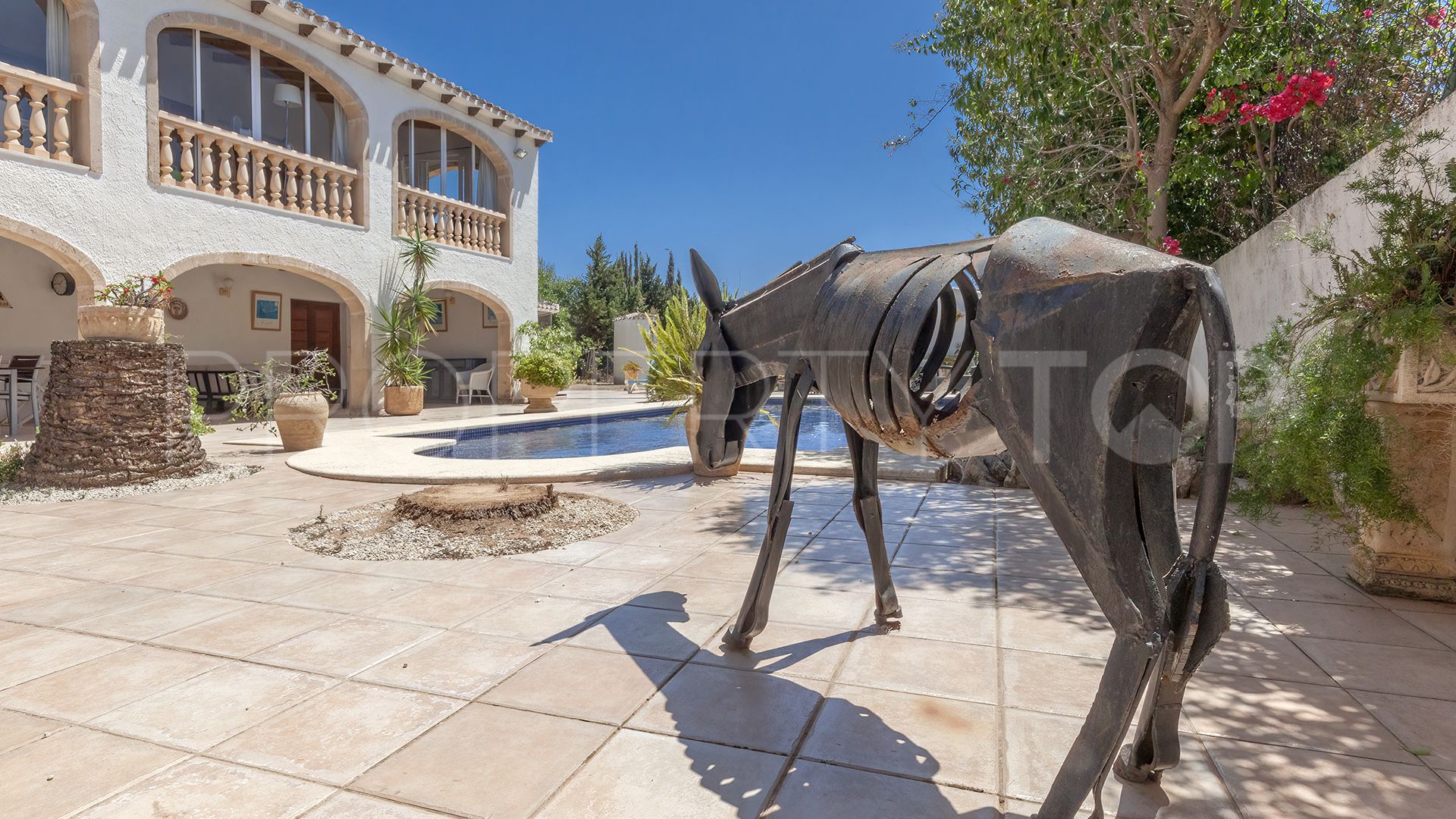 5 bedrooms villa in Montgó for sale