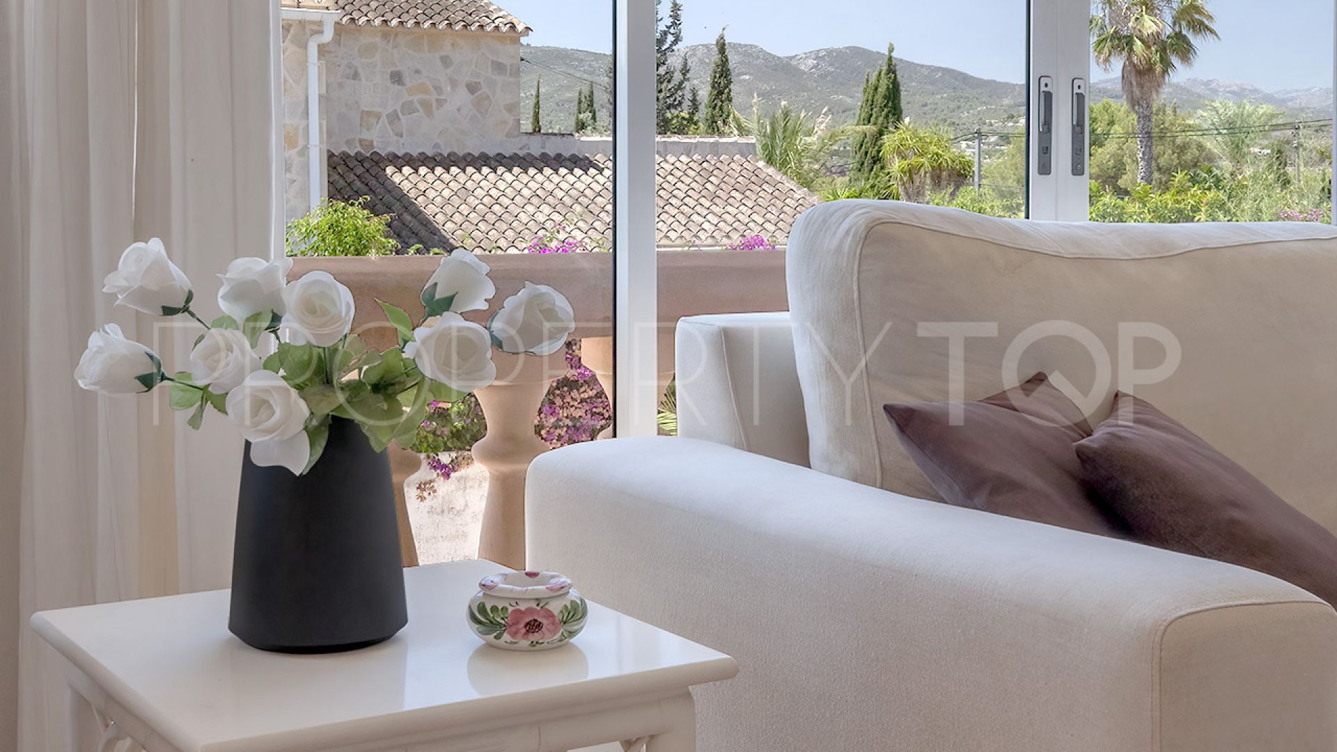 5 bedrooms villa in Montgó for sale