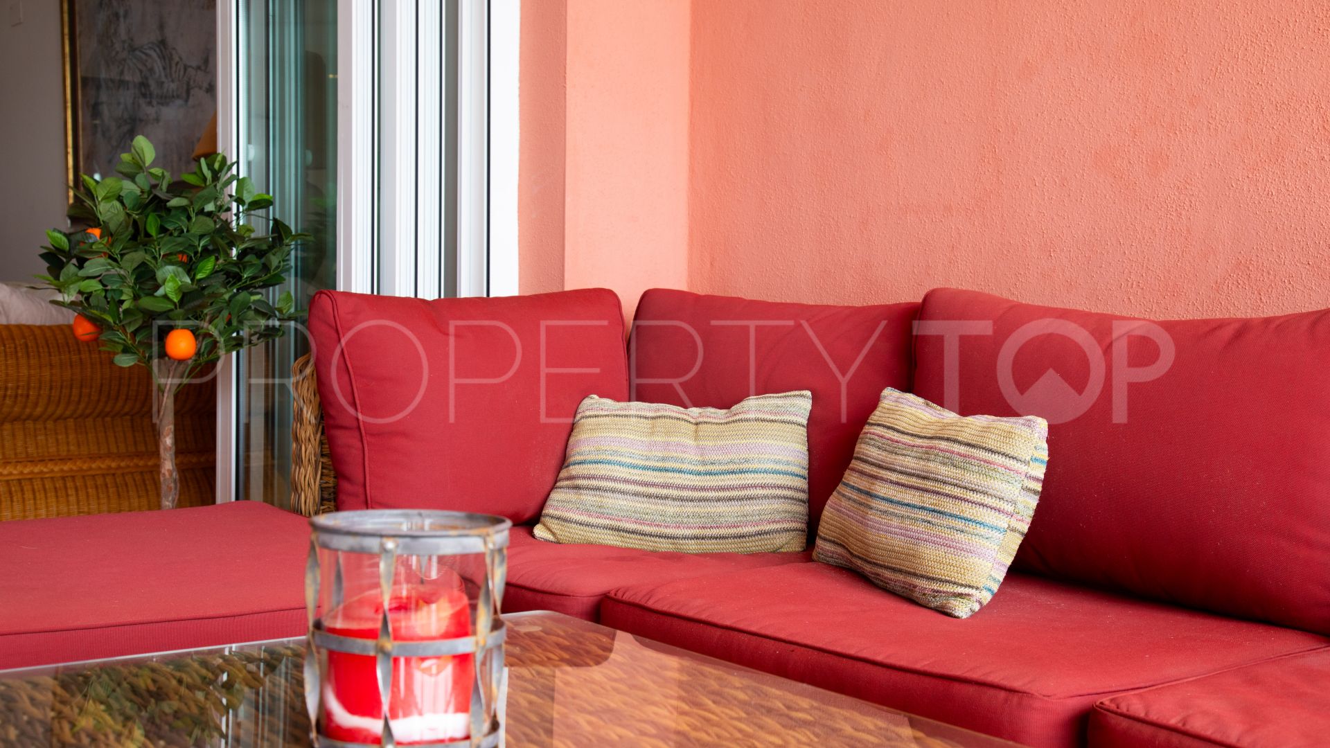 Ribera del Obispo apartment for sale