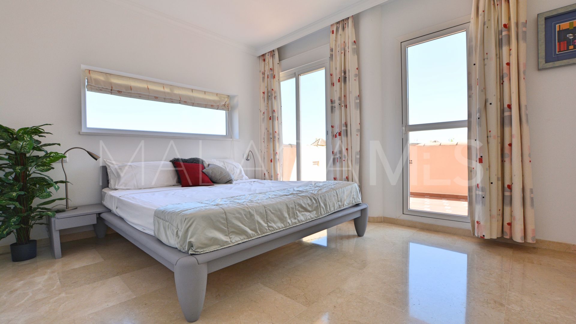 Villa de 5 bedrooms a la venta in La Vizcaronda