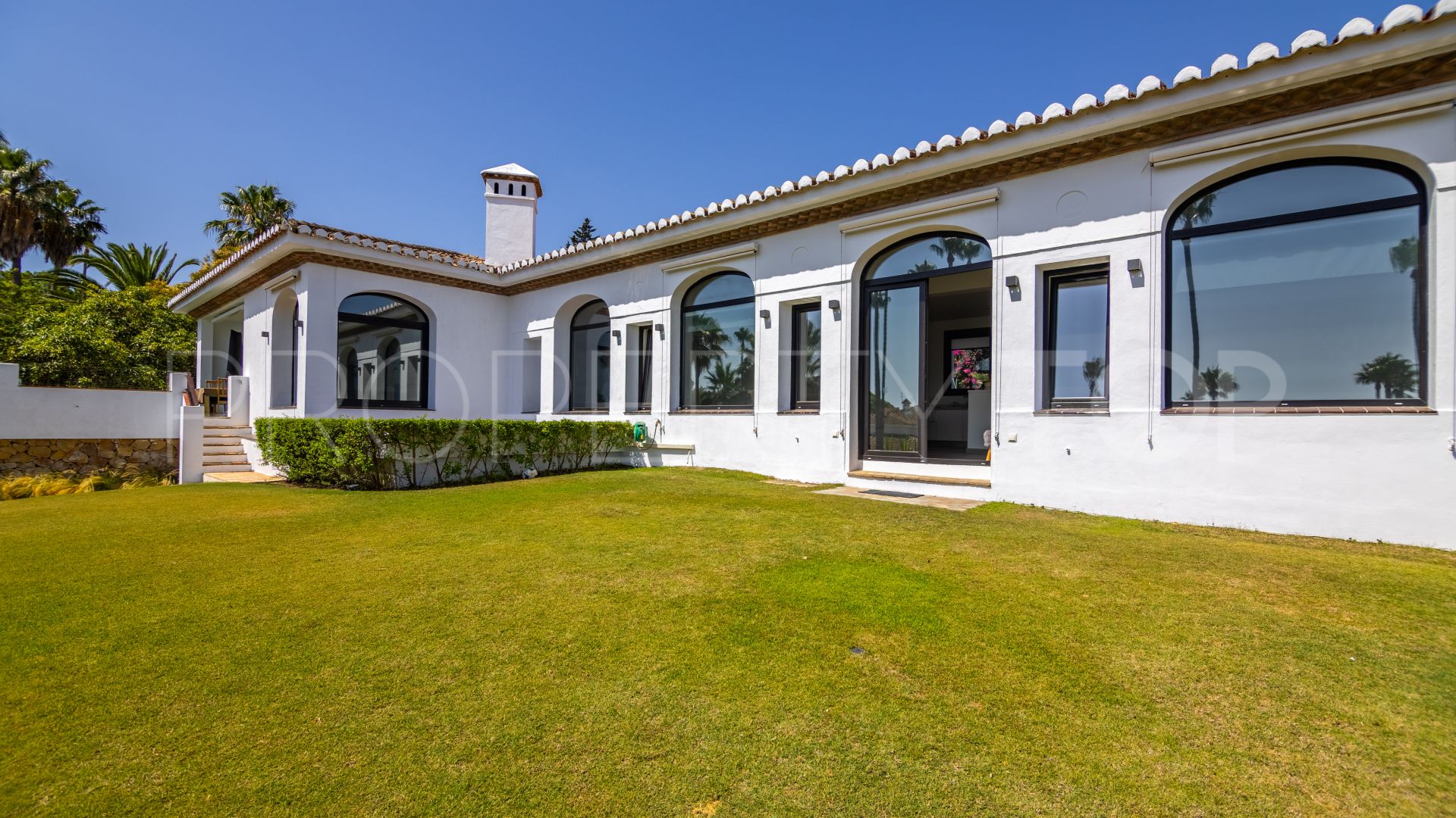 Villa a la venta en Reyes y Reinas con 5 dormitorios