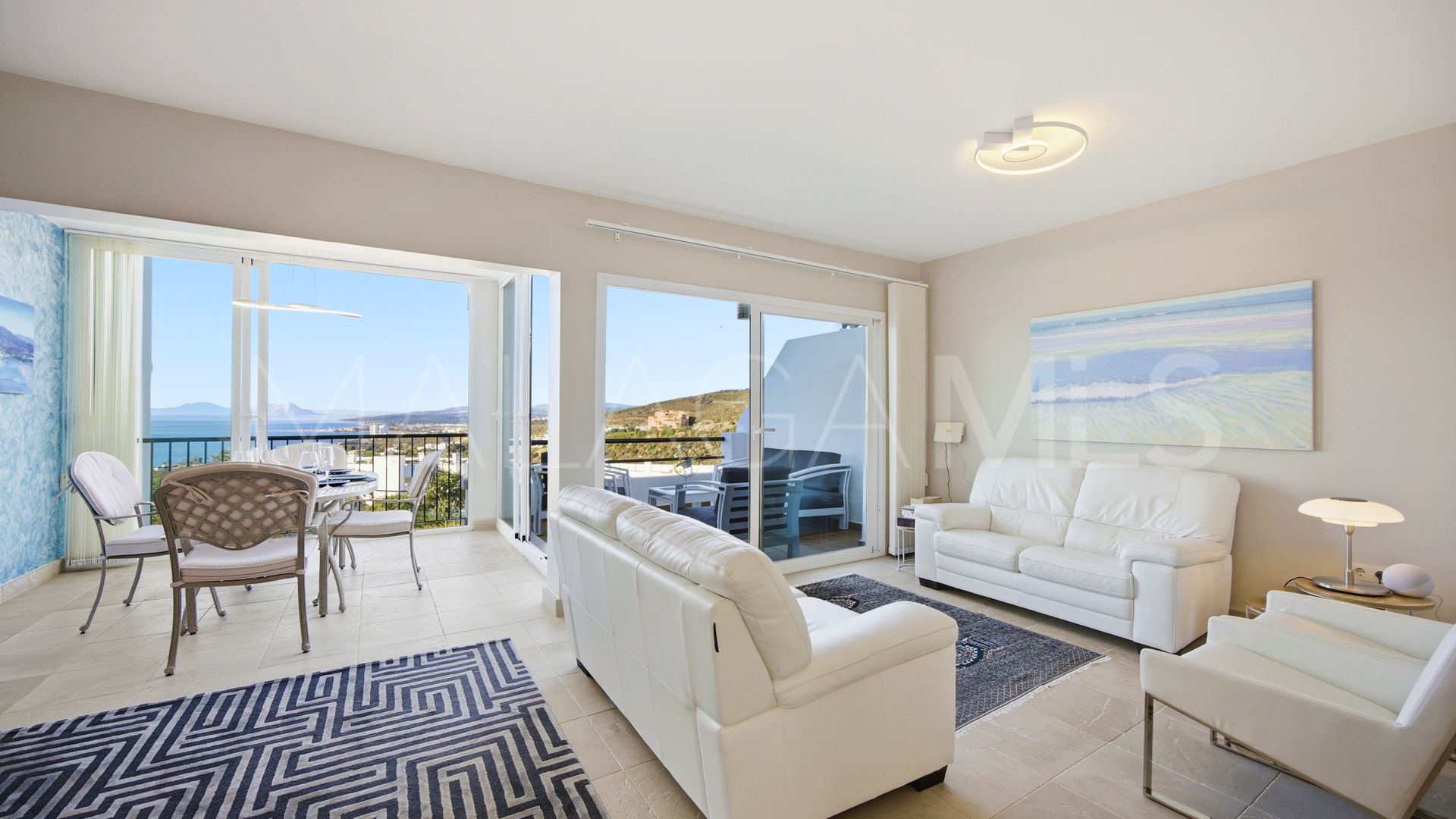 3 bedrooms town house in Bahia de las Rocas for sale