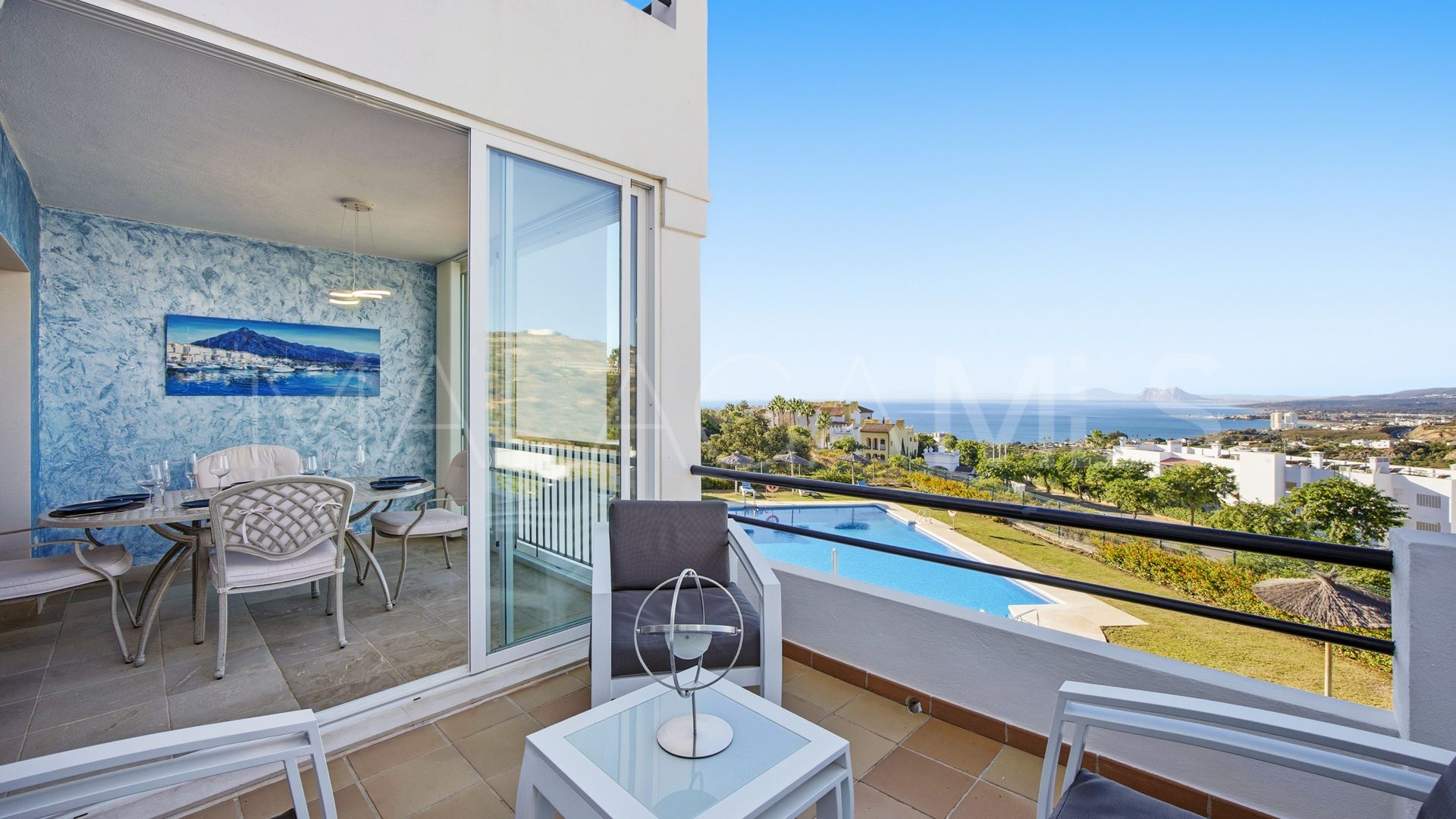 3 bedrooms town house in Bahia de las Rocas for sale