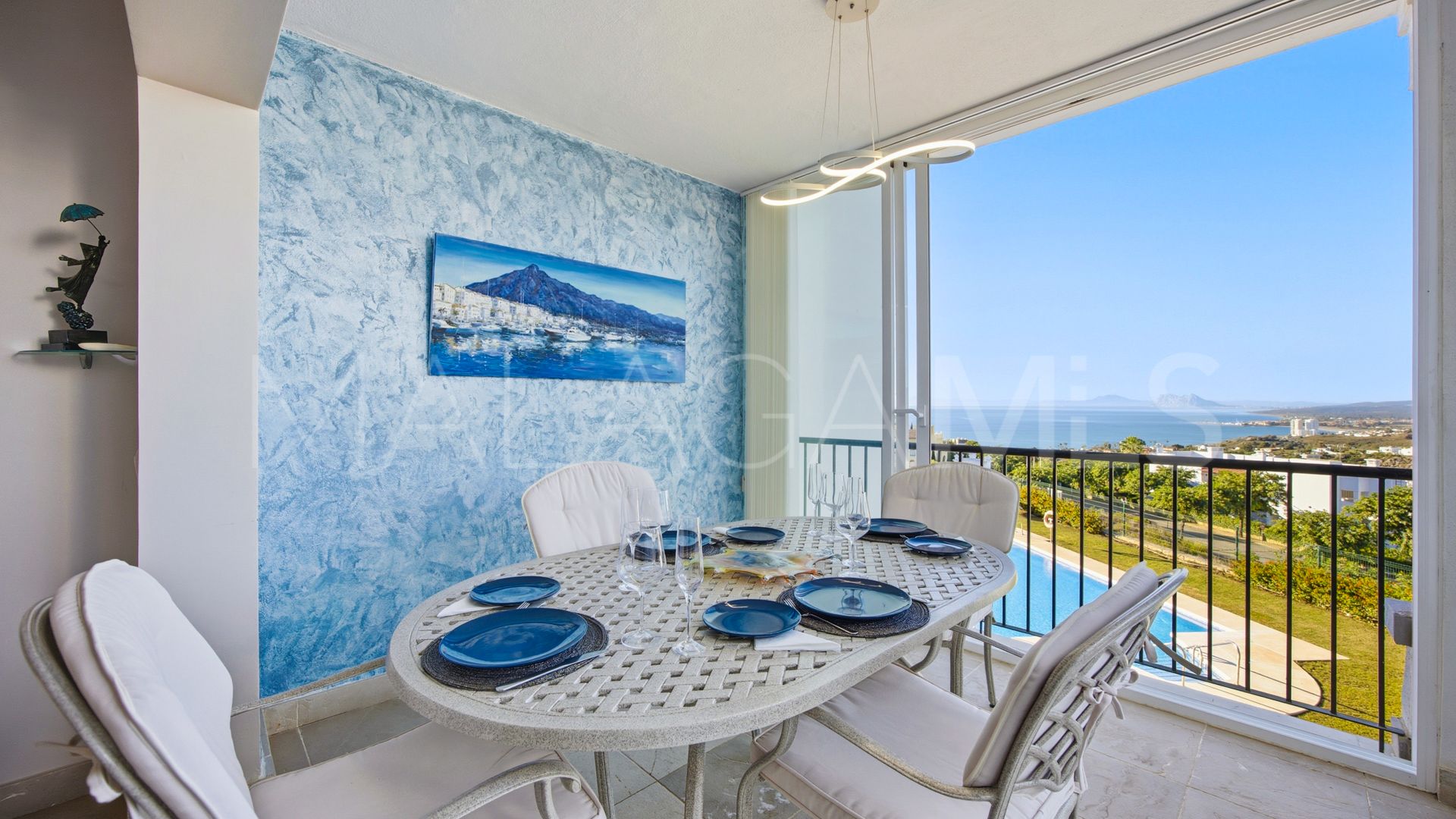 3 bedrooms town house in Bahia de las Rocas for sale