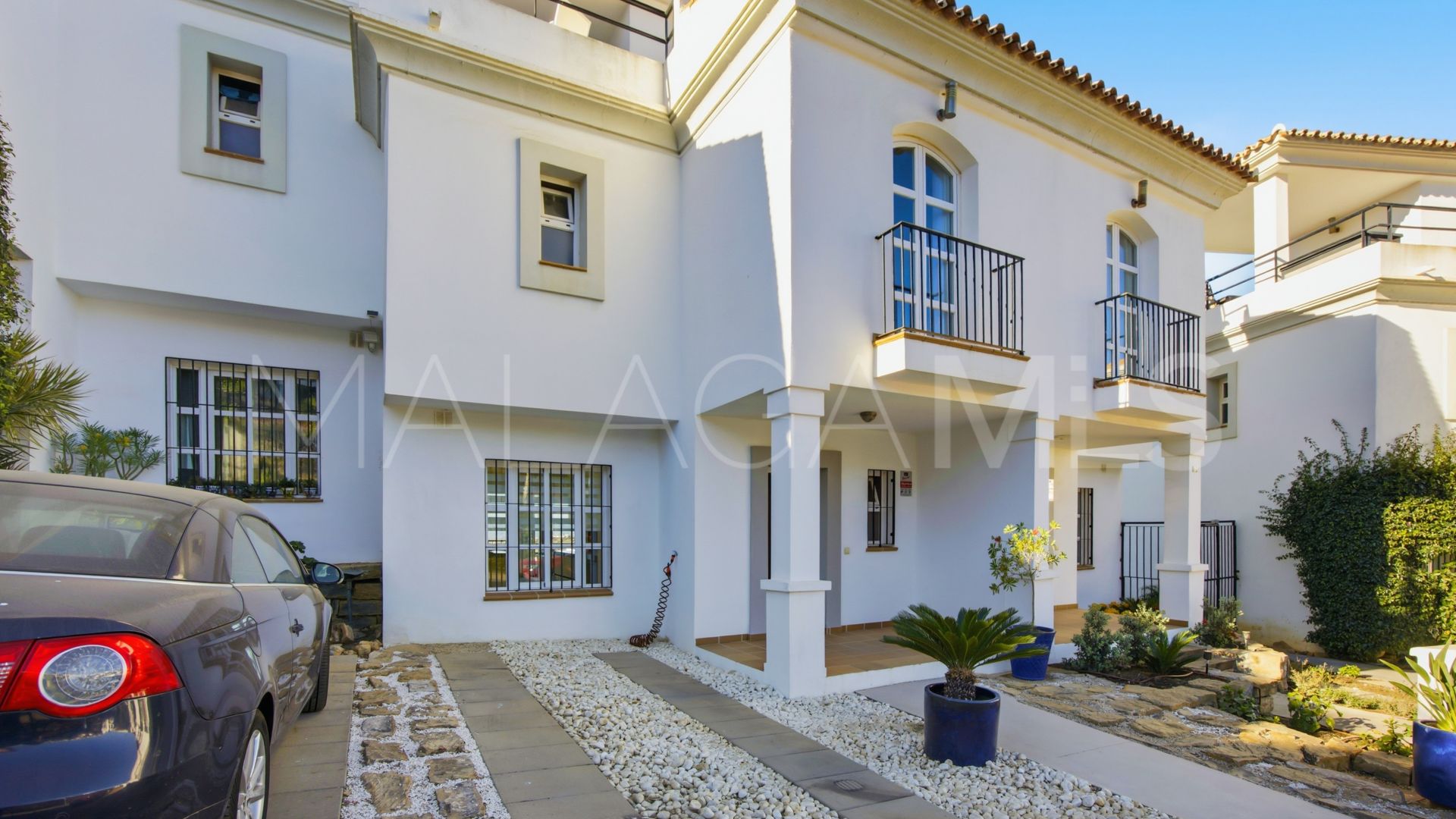 3 bedrooms town house in Bahia de las Rocas for sale