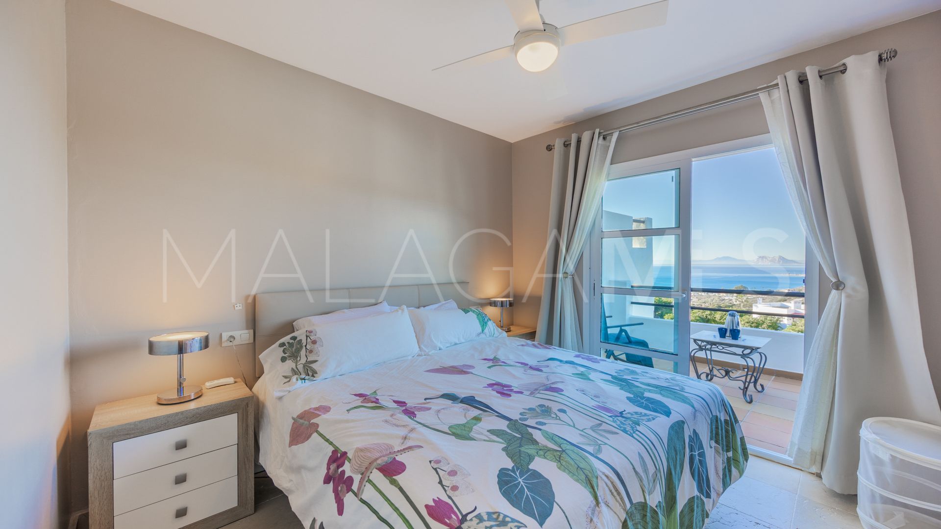 3 bedrooms town house in Bahia de las Rocas for sale