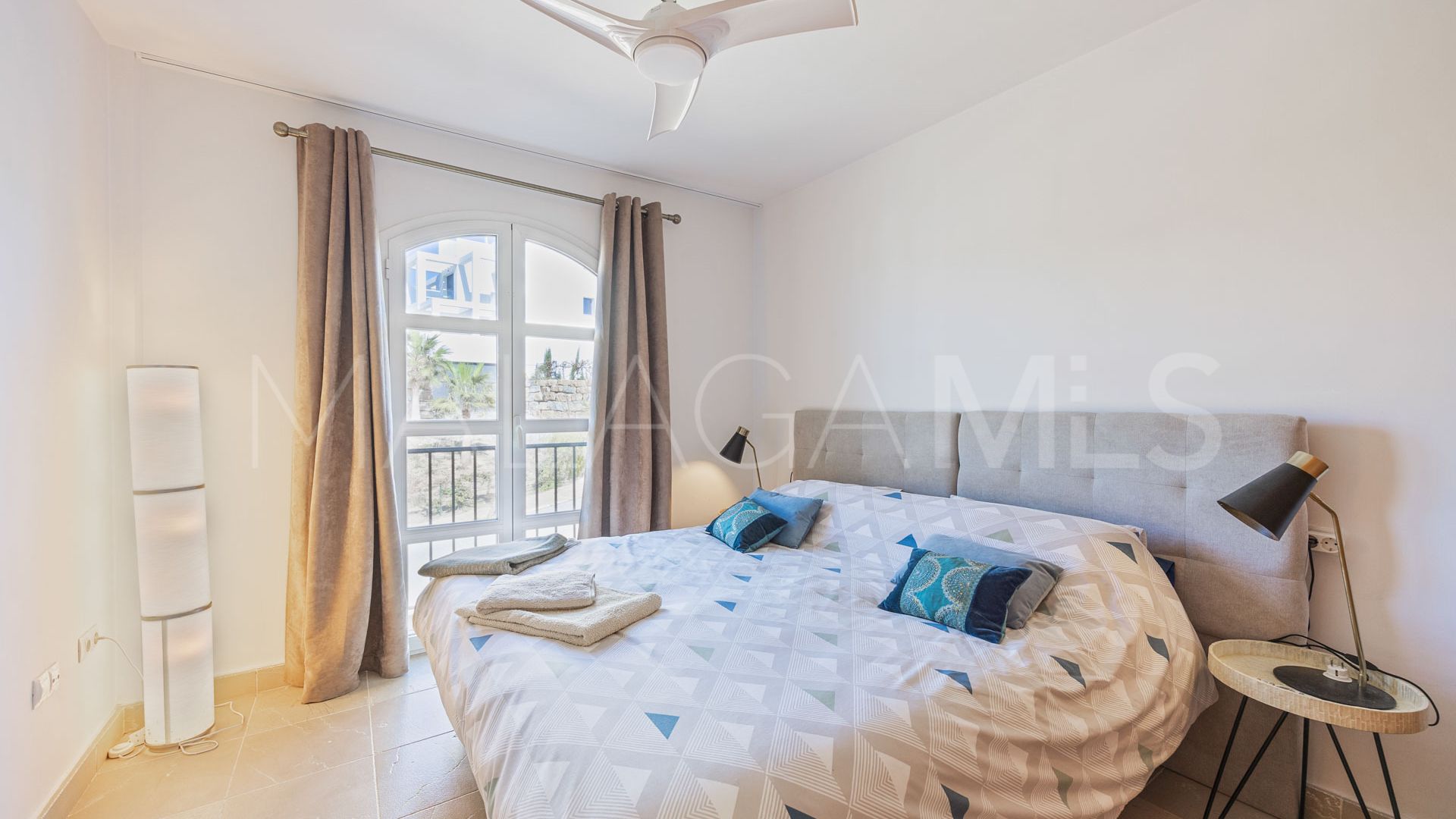 For sale town house in Bahia de las Rocas with 5 bedrooms