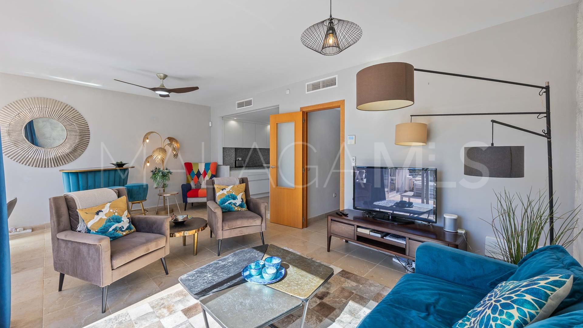 For sale town house in Bahia de las Rocas with 5 bedrooms