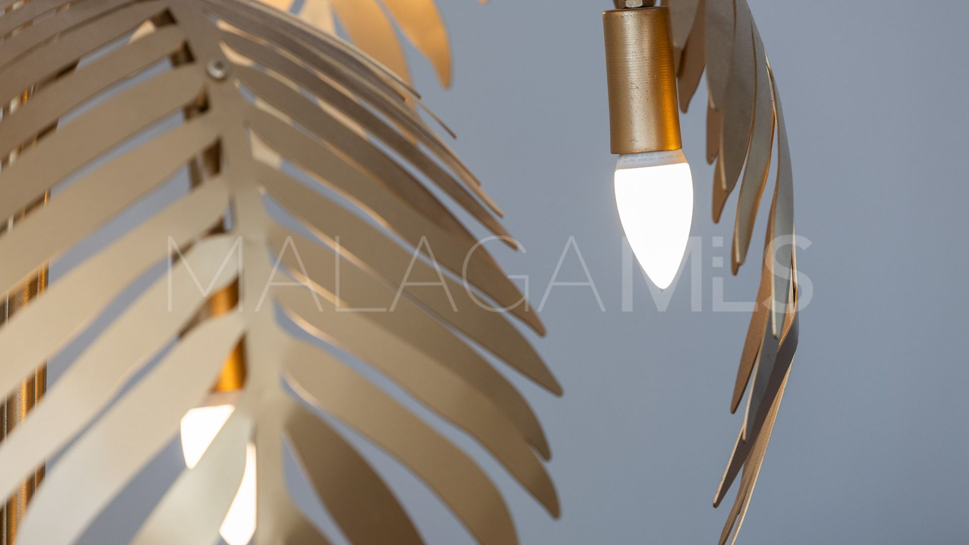 For sale town house in Bahia de las Rocas with 5 bedrooms