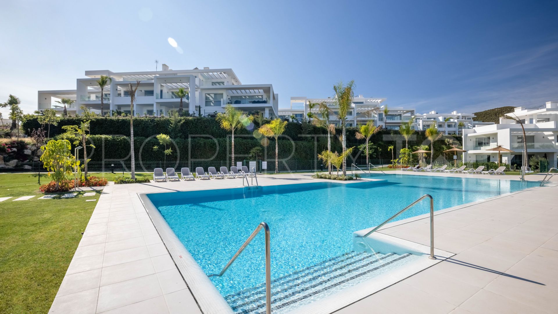 Apartment with 2 bedrooms for sale in Estepona Golf