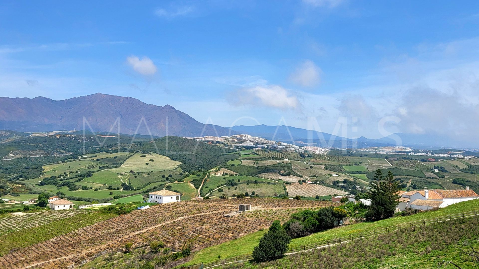 Doppelhaushälfte for sale in Manilva Pueblo