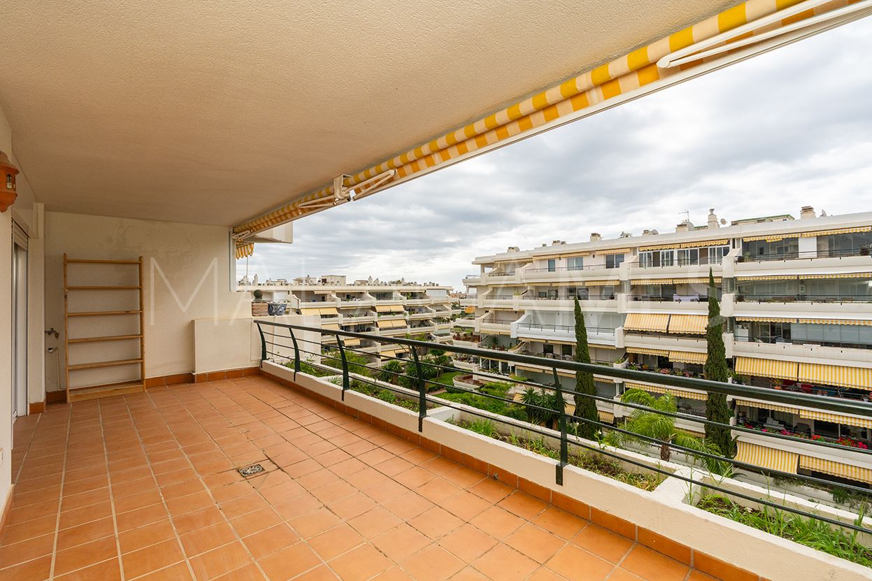 For sale duplex penthouse in Guadalmina Alta