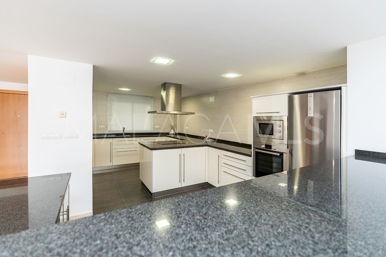 For sale duplex penthouse in Guadalmina Alta