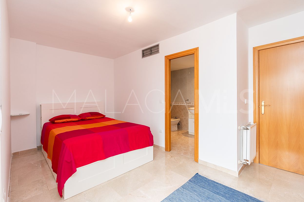 For sale duplex penthouse in Guadalmina Alta