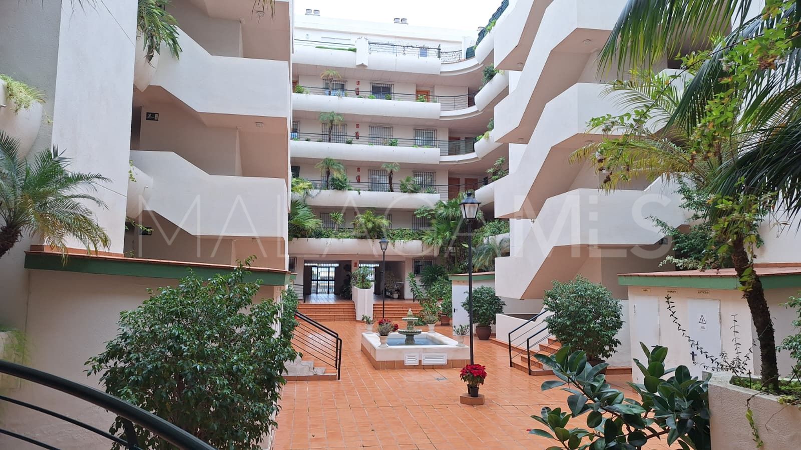 Tvåvånings takvåning for sale in Guadalmina Alta