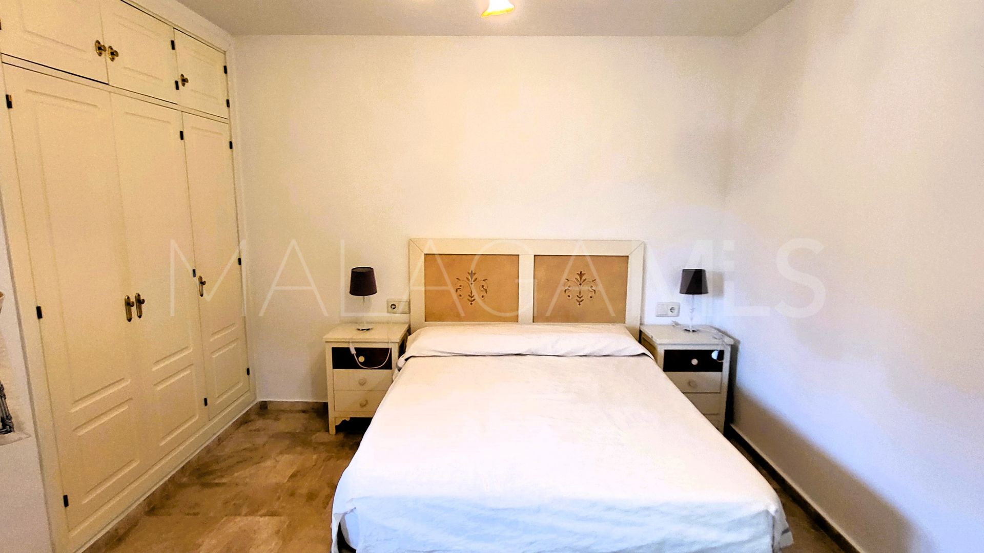 Doppelhaushälfte for sale in Manilva Beach