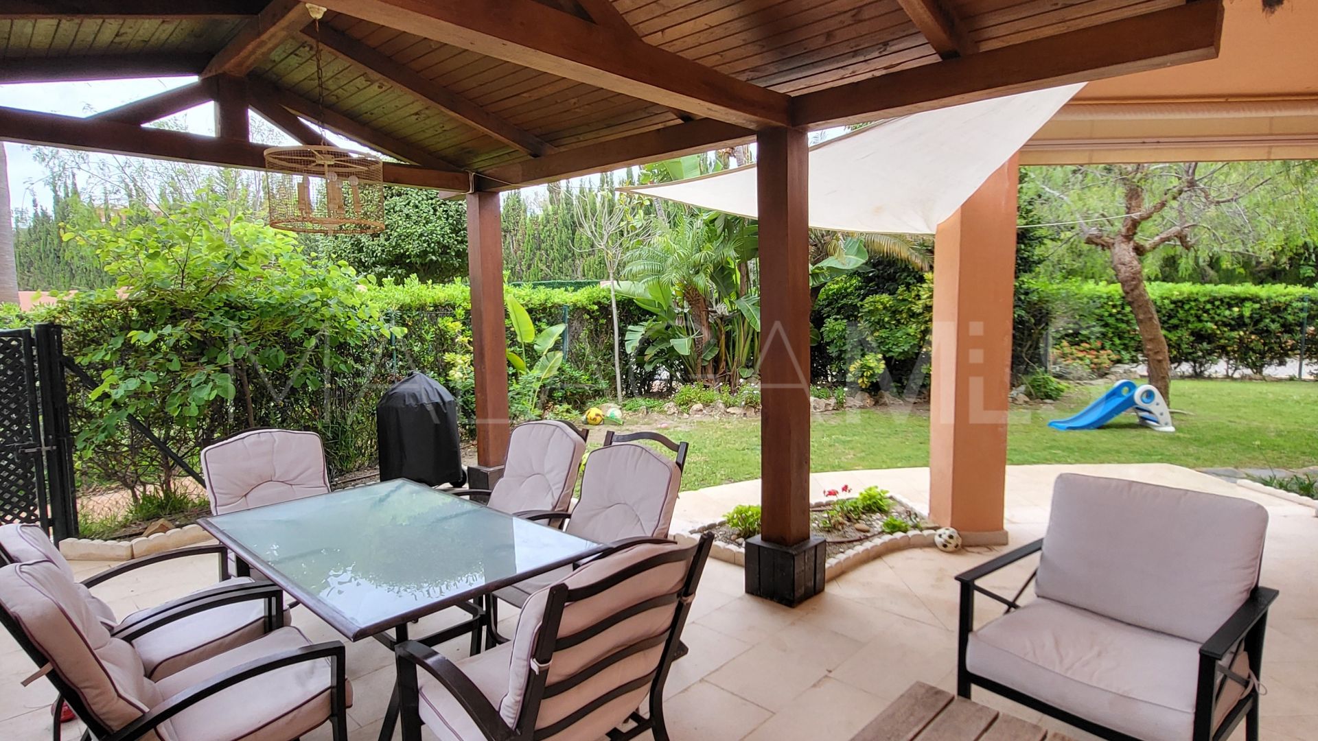 Doppelhaushälfte for sale in Manilva Beach