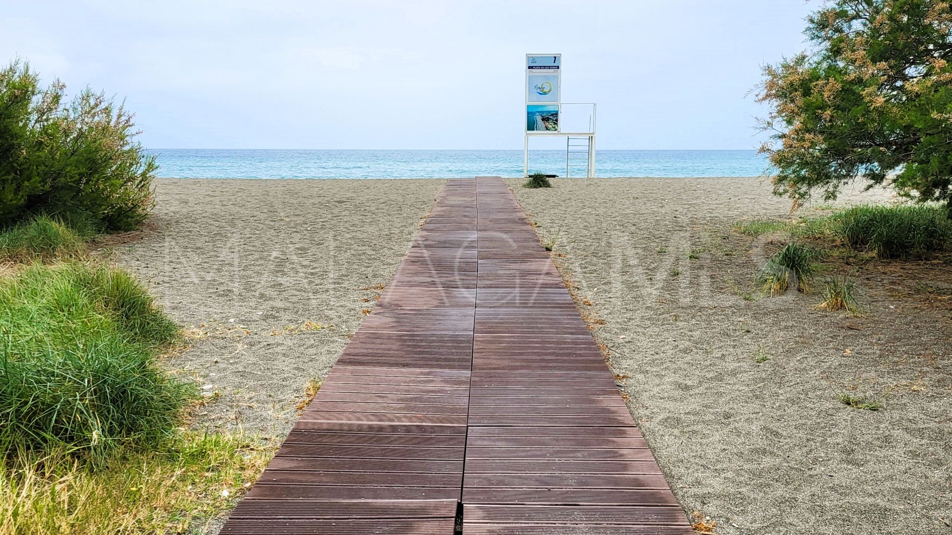 Doppelhaushälfte for sale in Manilva Beach