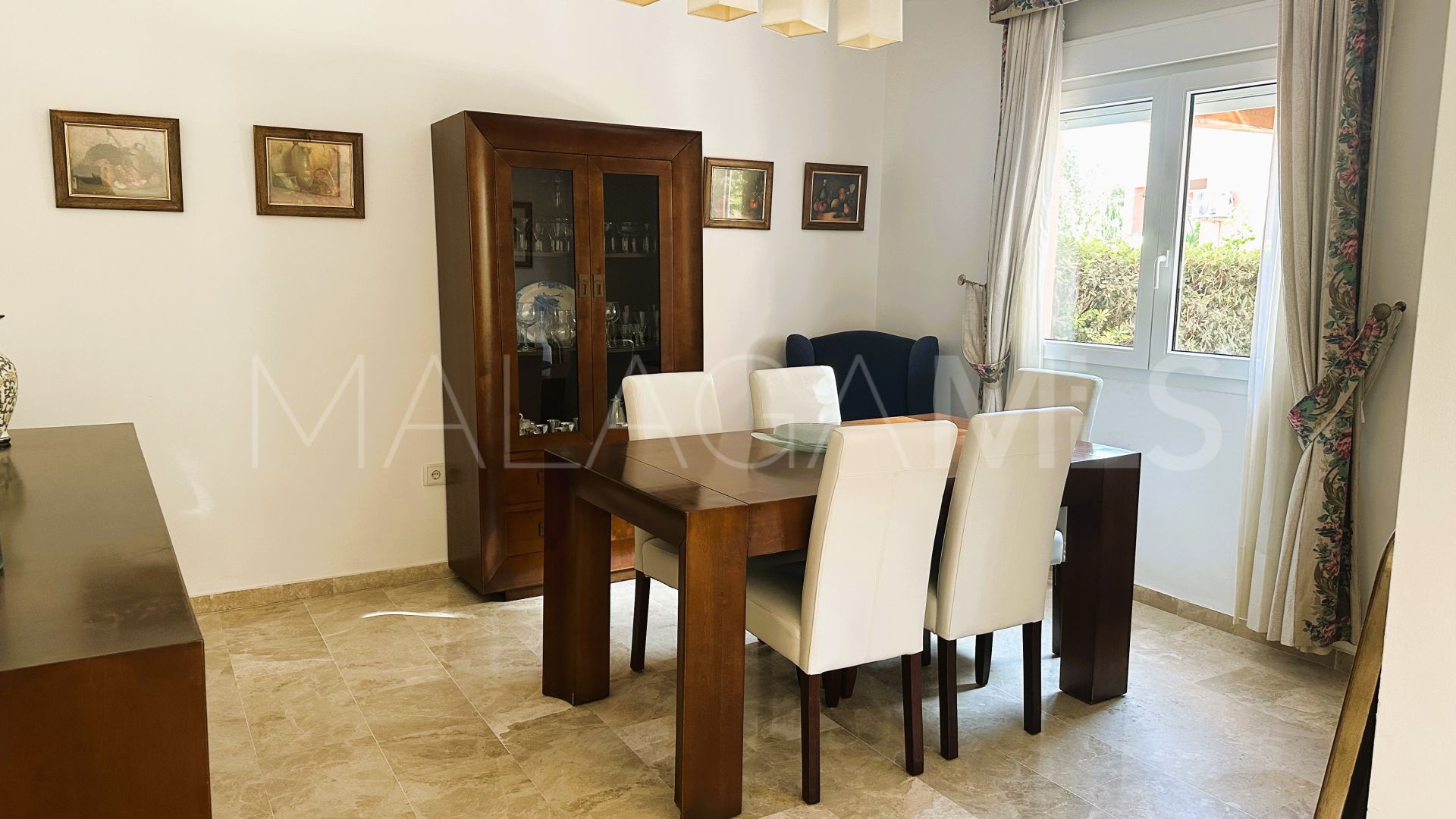 Doppelhaushälfte for sale in Manilva Beach