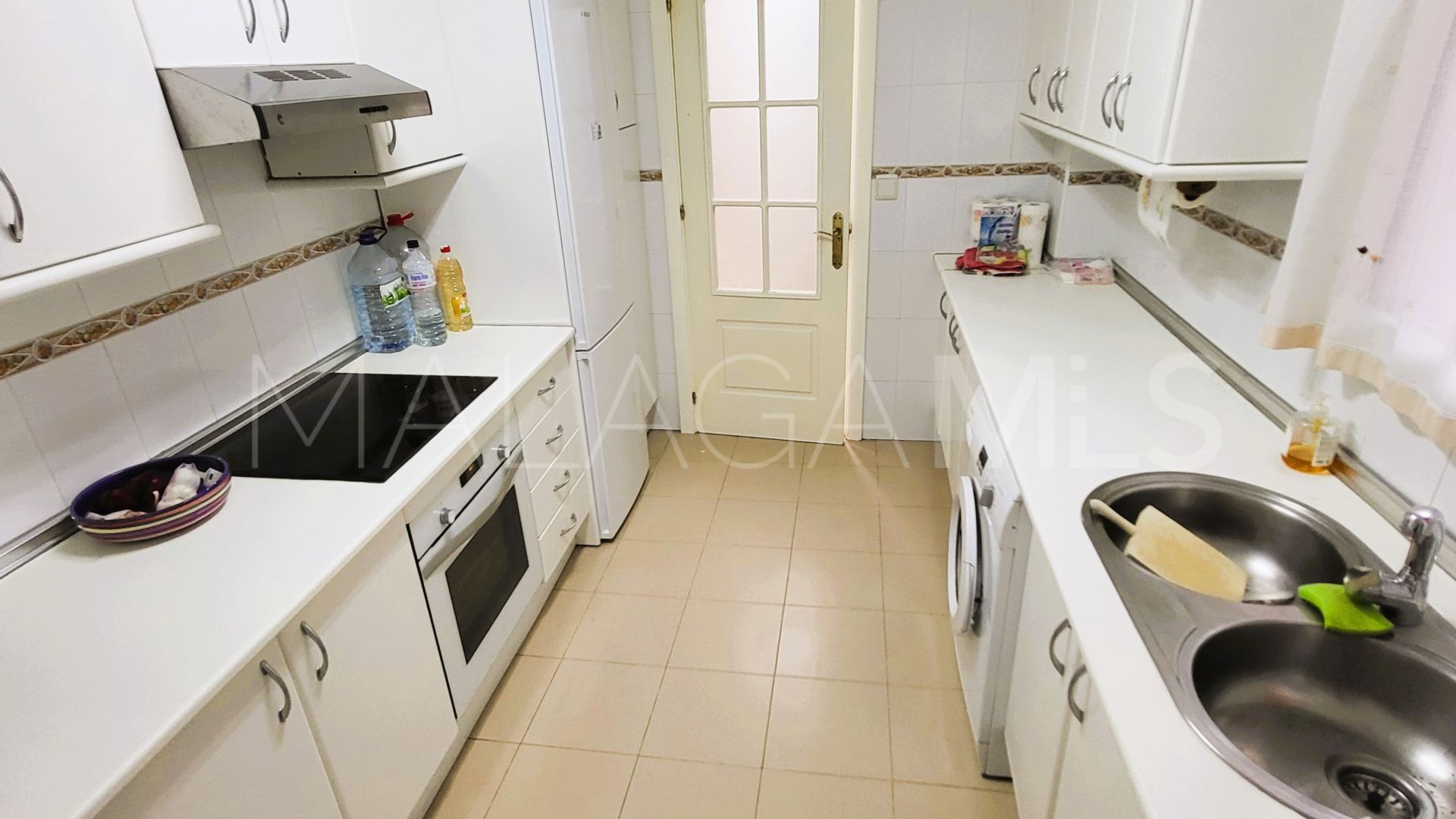 Doppelhaushälfte for sale in Manilva Beach