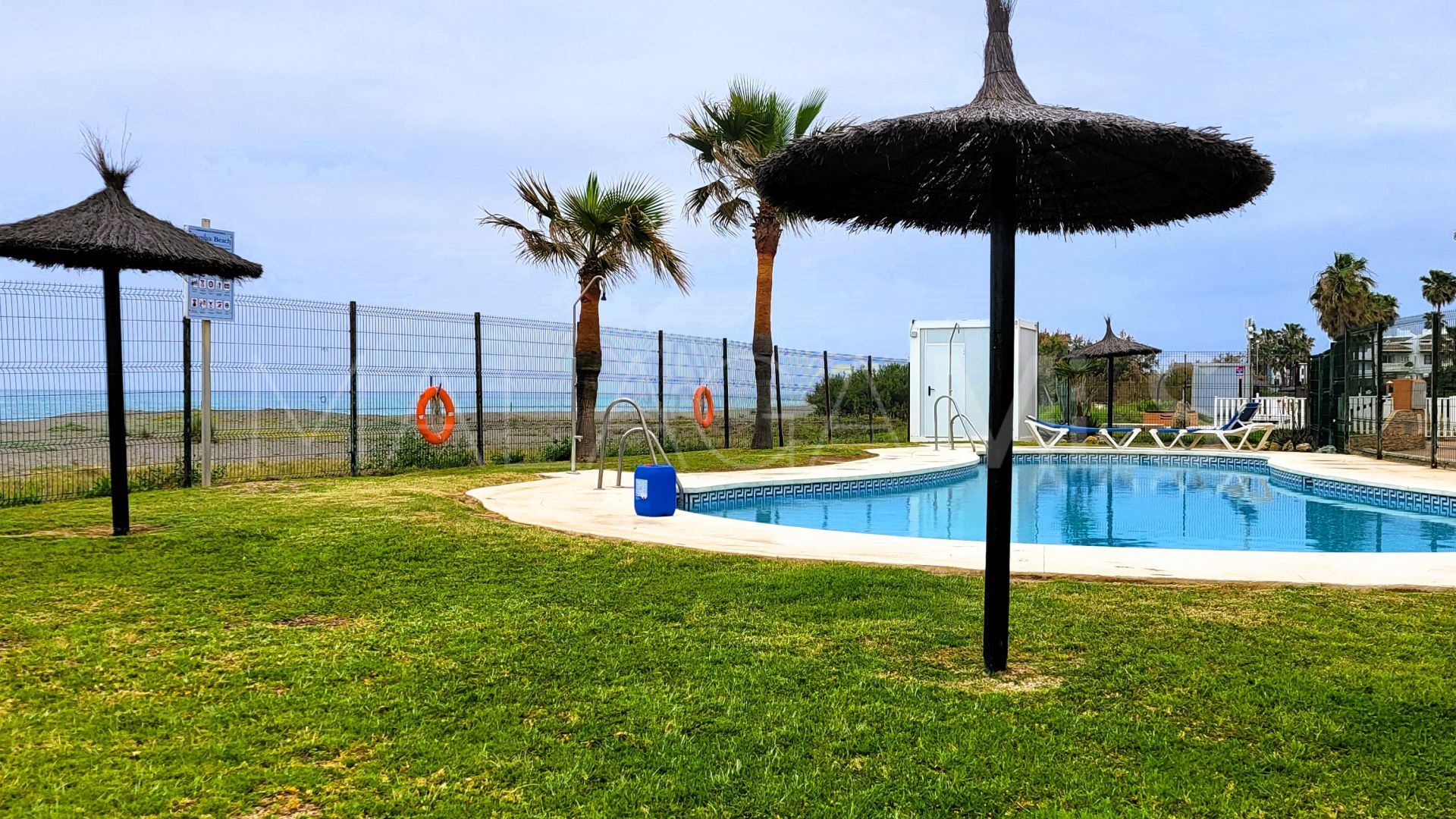 Doppelhaushälfte for sale in Manilva Beach