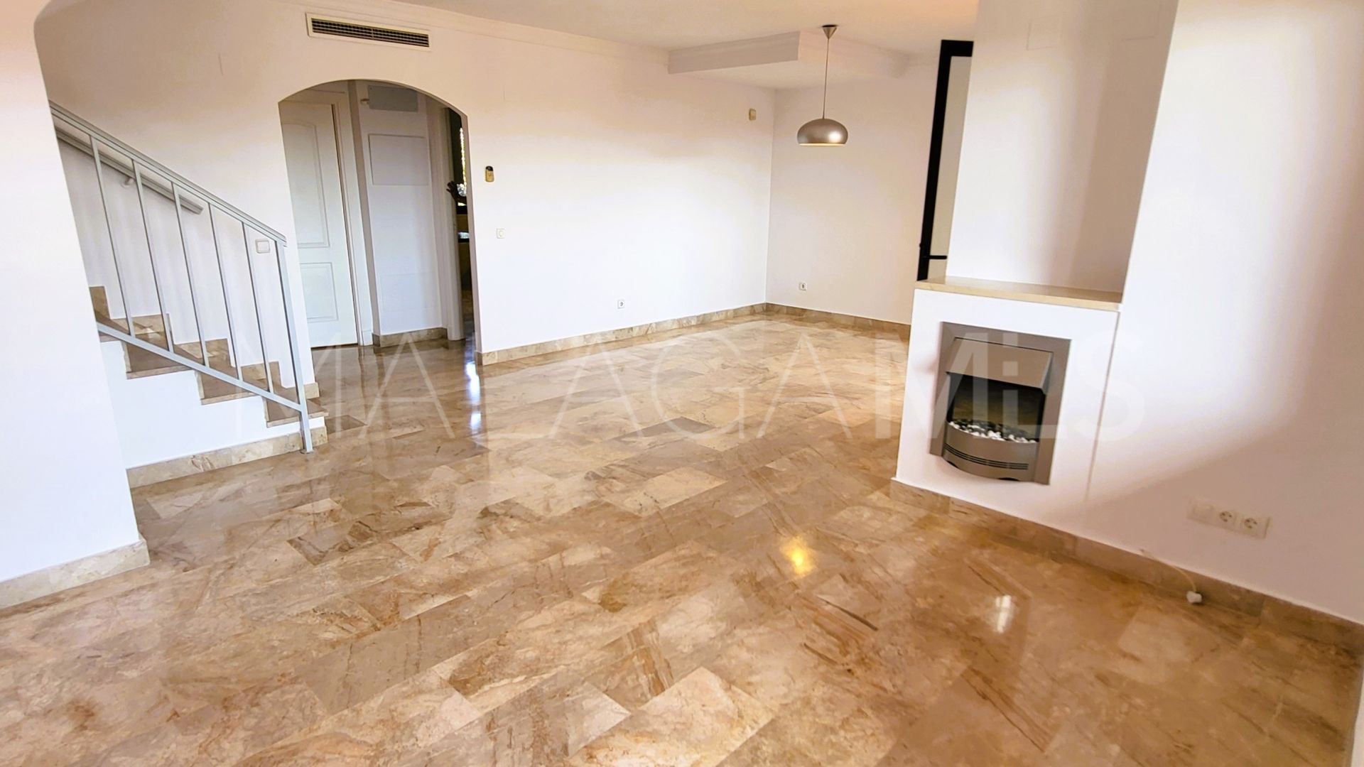 4 bedrooms duplex penthouse for sale in Costa Galera