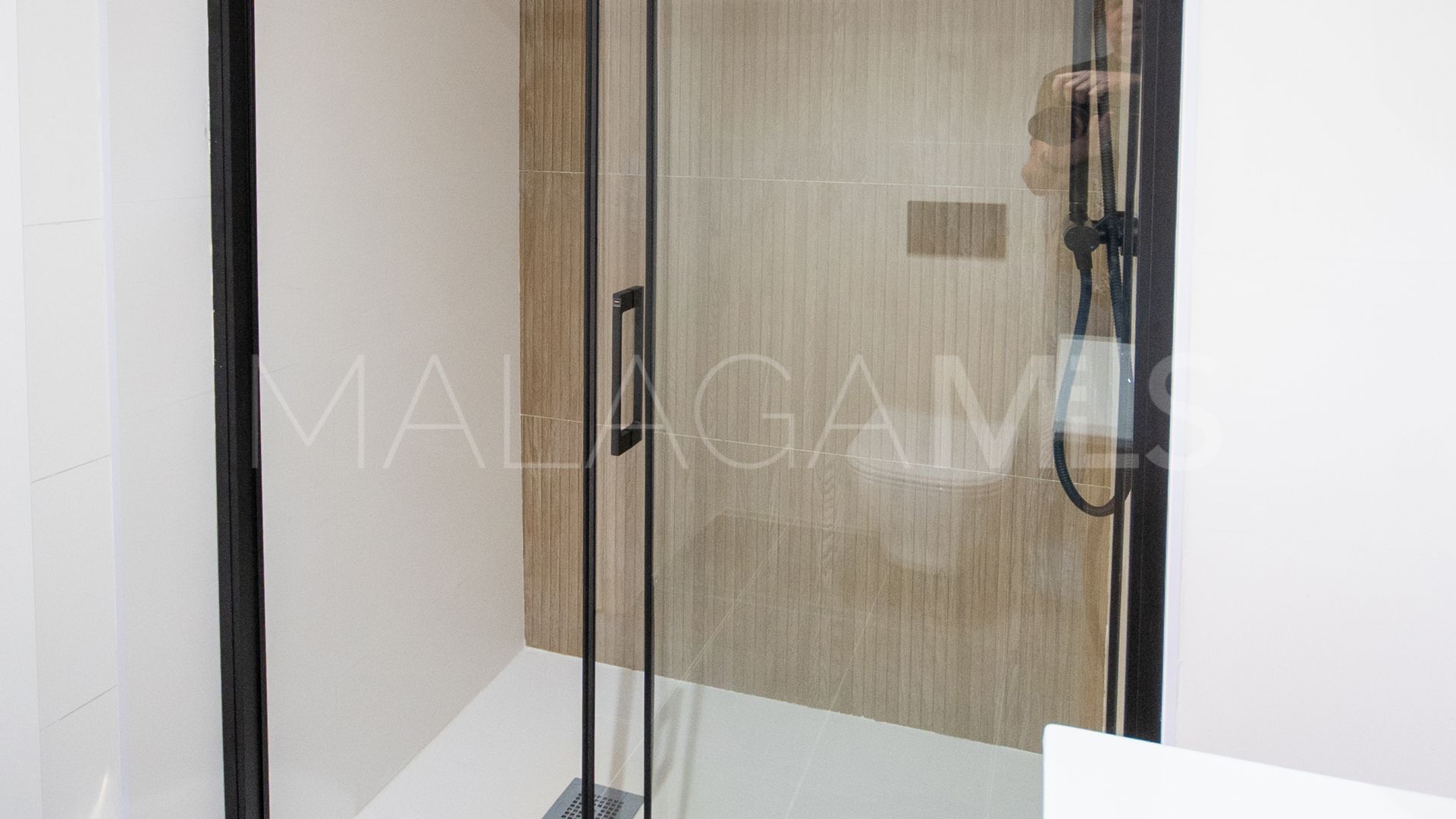 Bahía de Estepona, apartamento with 2 bedrooms a la venta