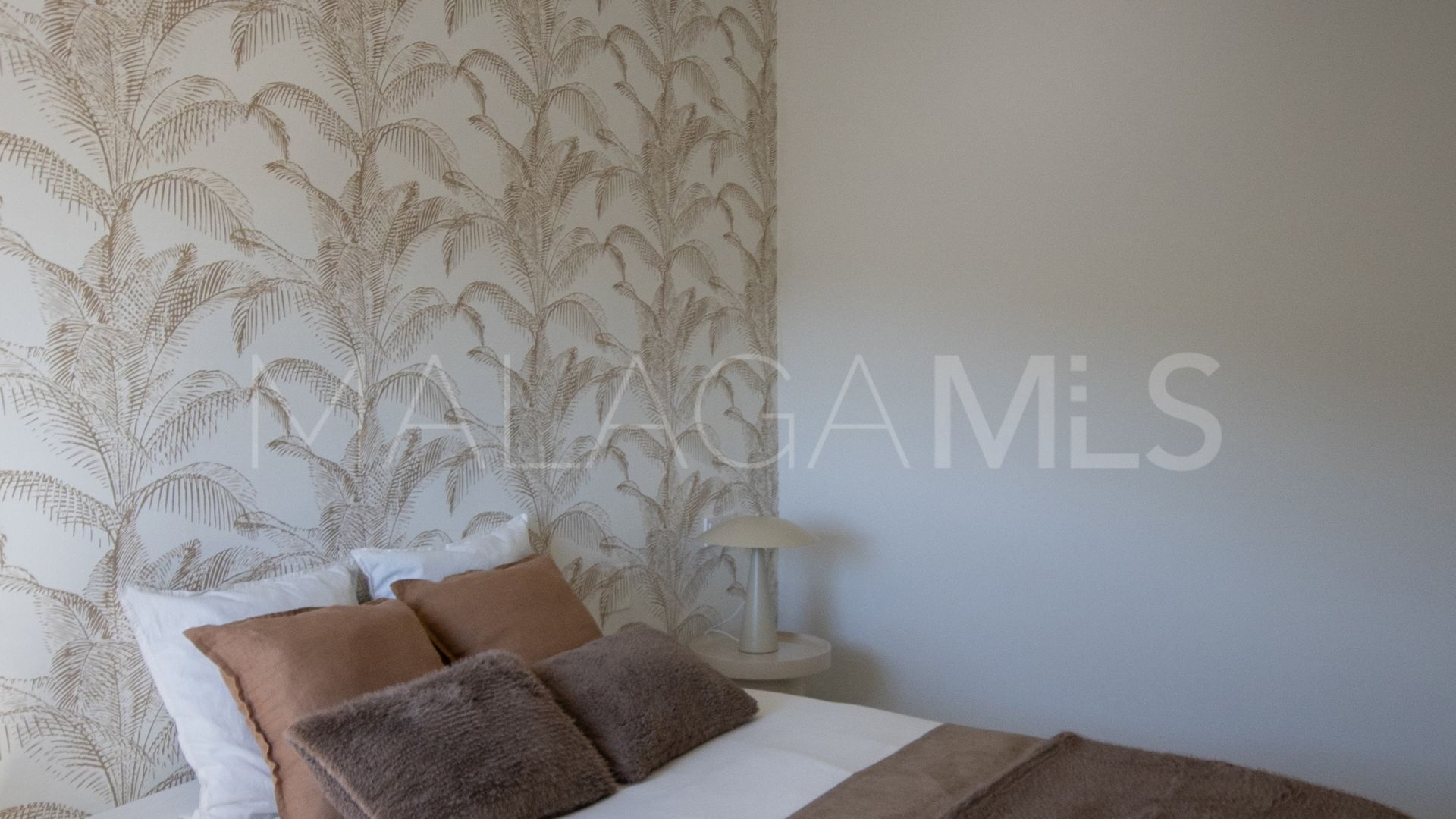 Bahía de Estepona, apartamento with 2 bedrooms a la venta