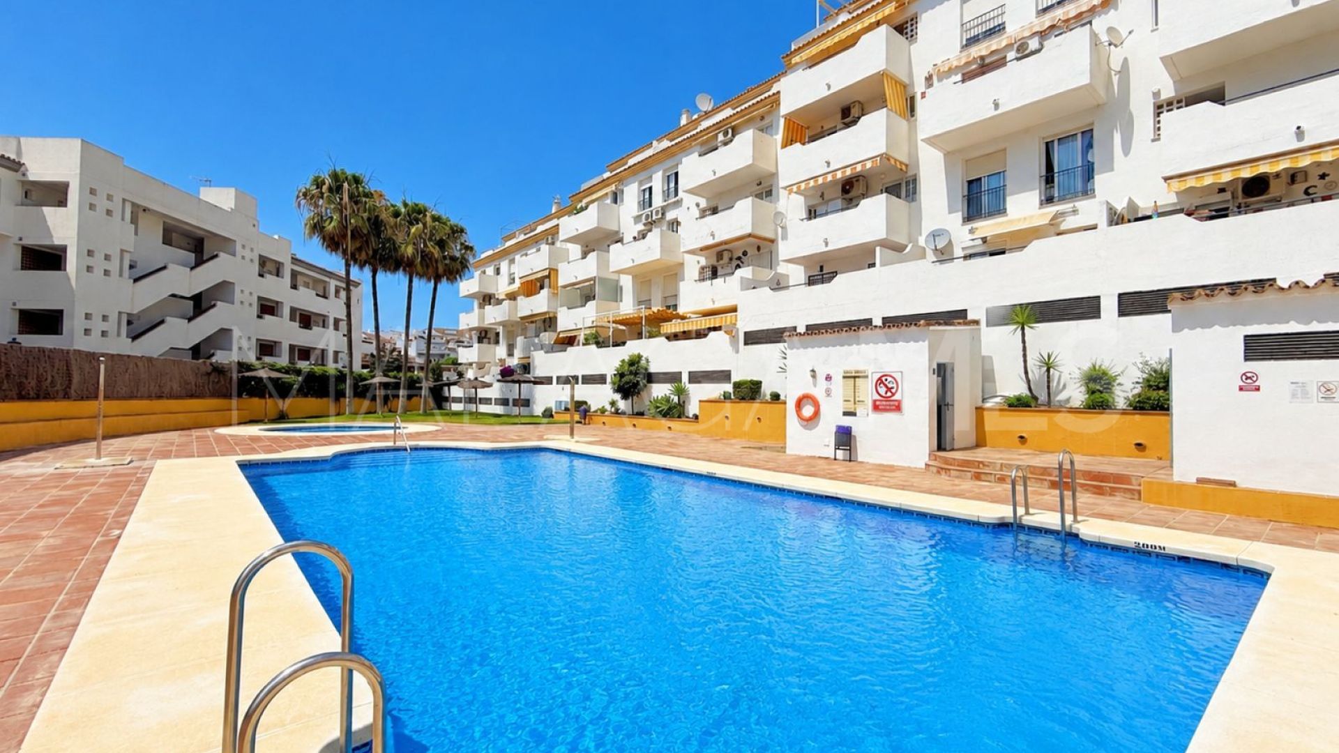 Manilva 1 bedroom penthouse for sale