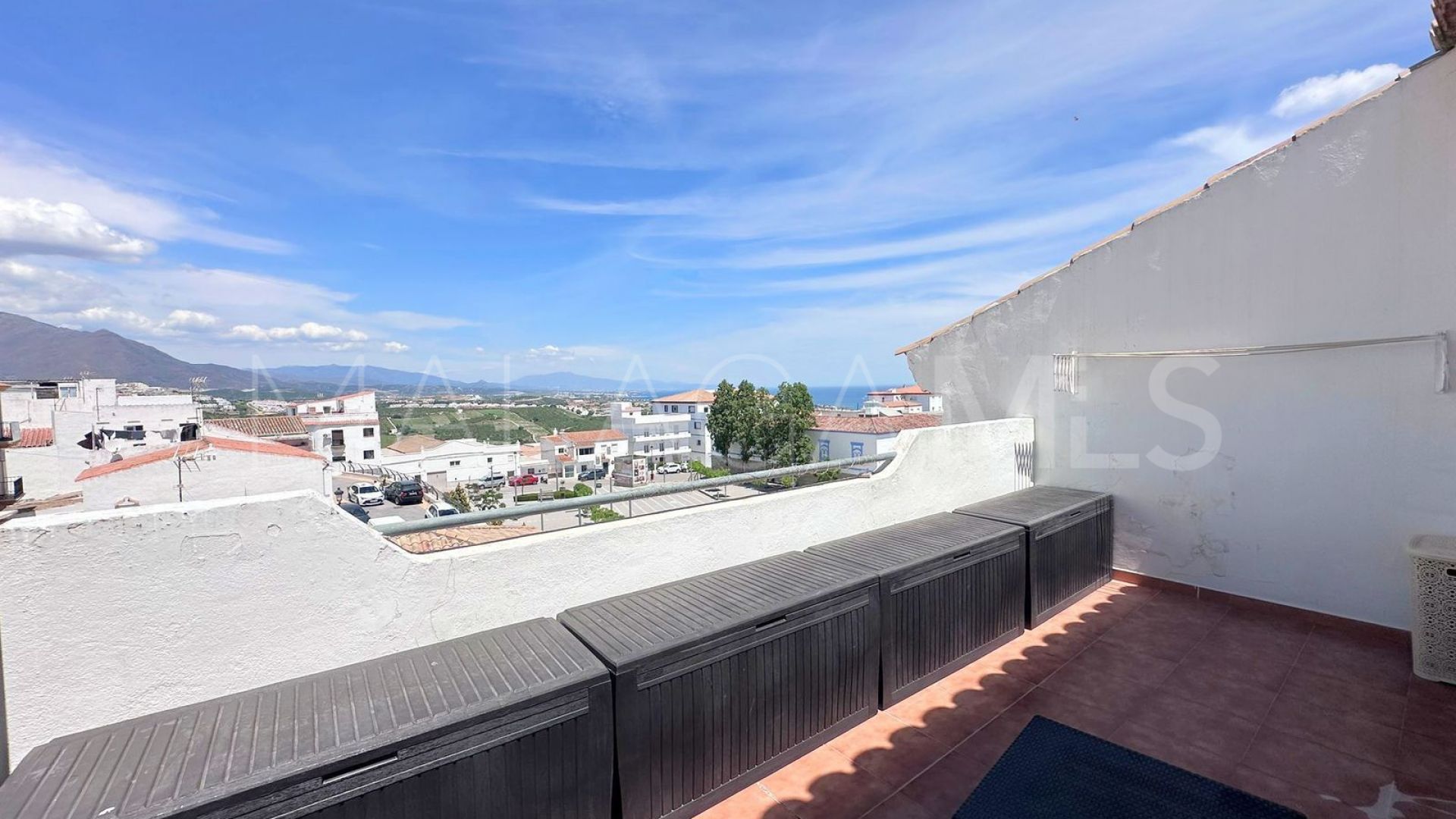 Manilva 1 bedroom penthouse for sale