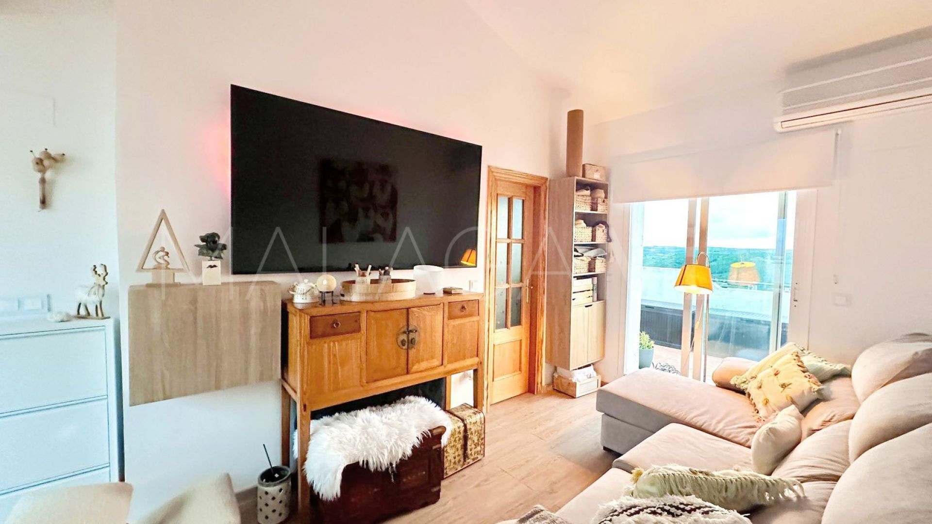 Manilva 1 bedroom penthouse for sale