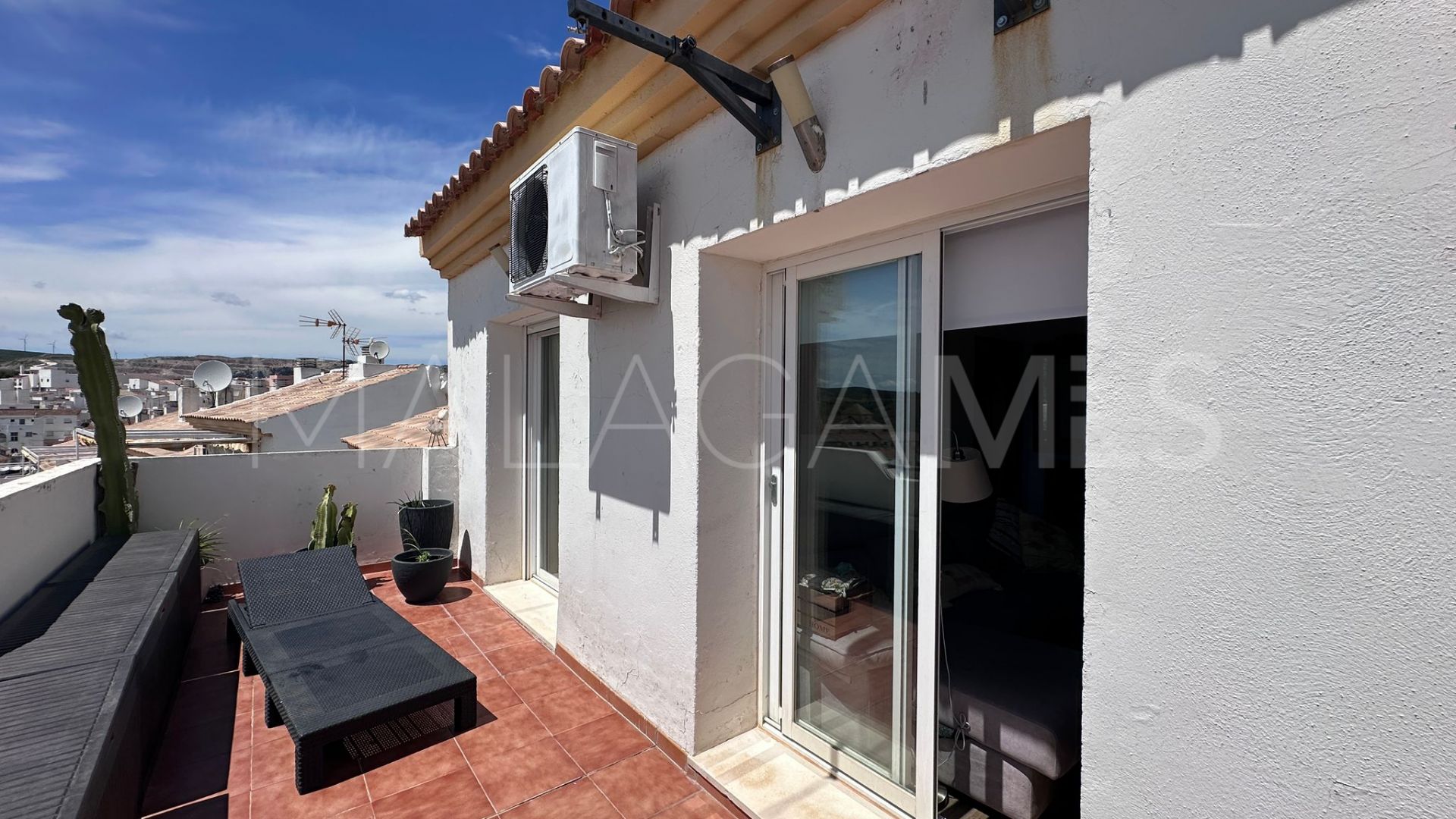 Manilva 1 bedroom penthouse for sale